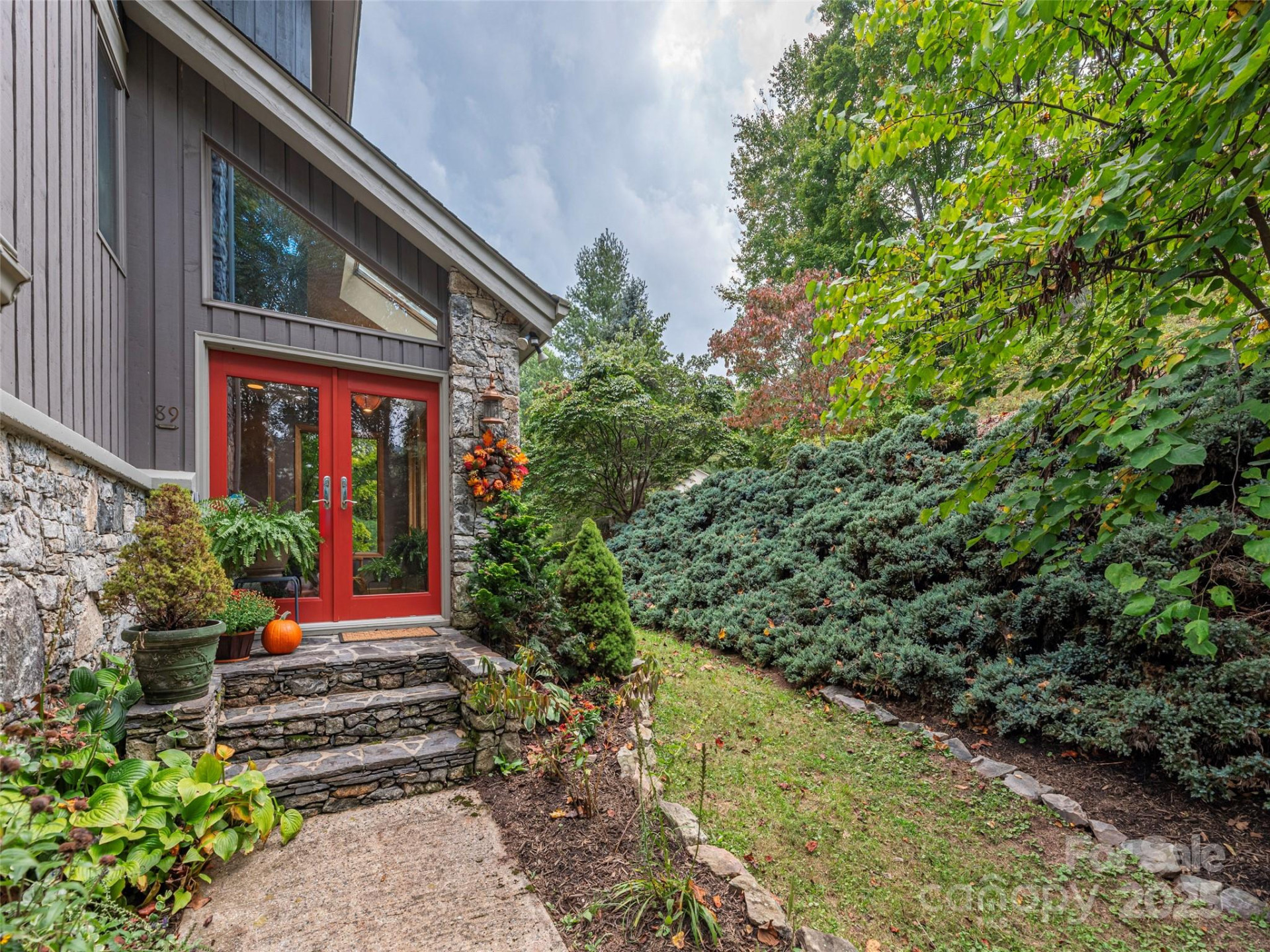 89 Patten Park Drive - Photo 3