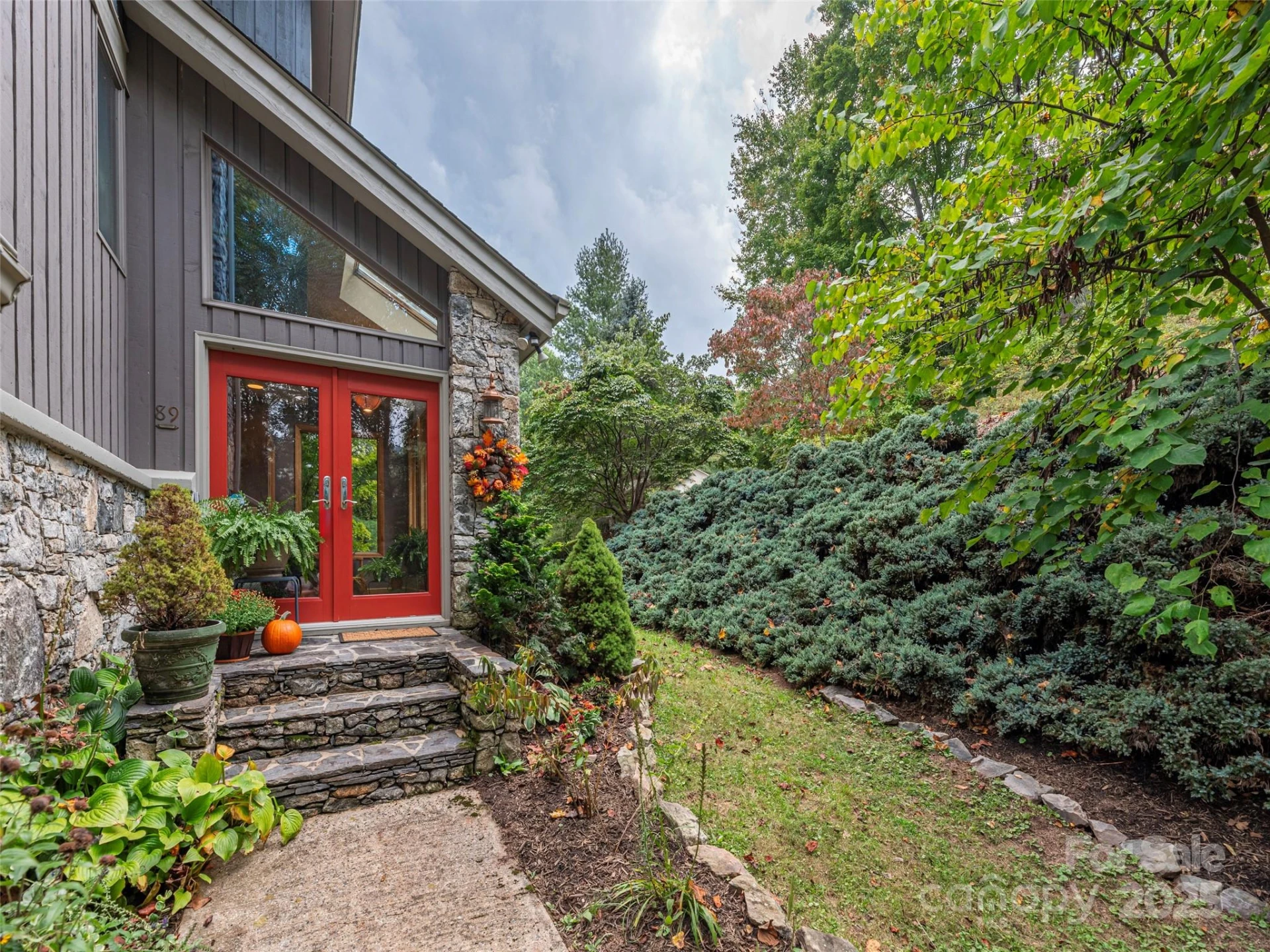 89 Patten Park Drive - Photo 3