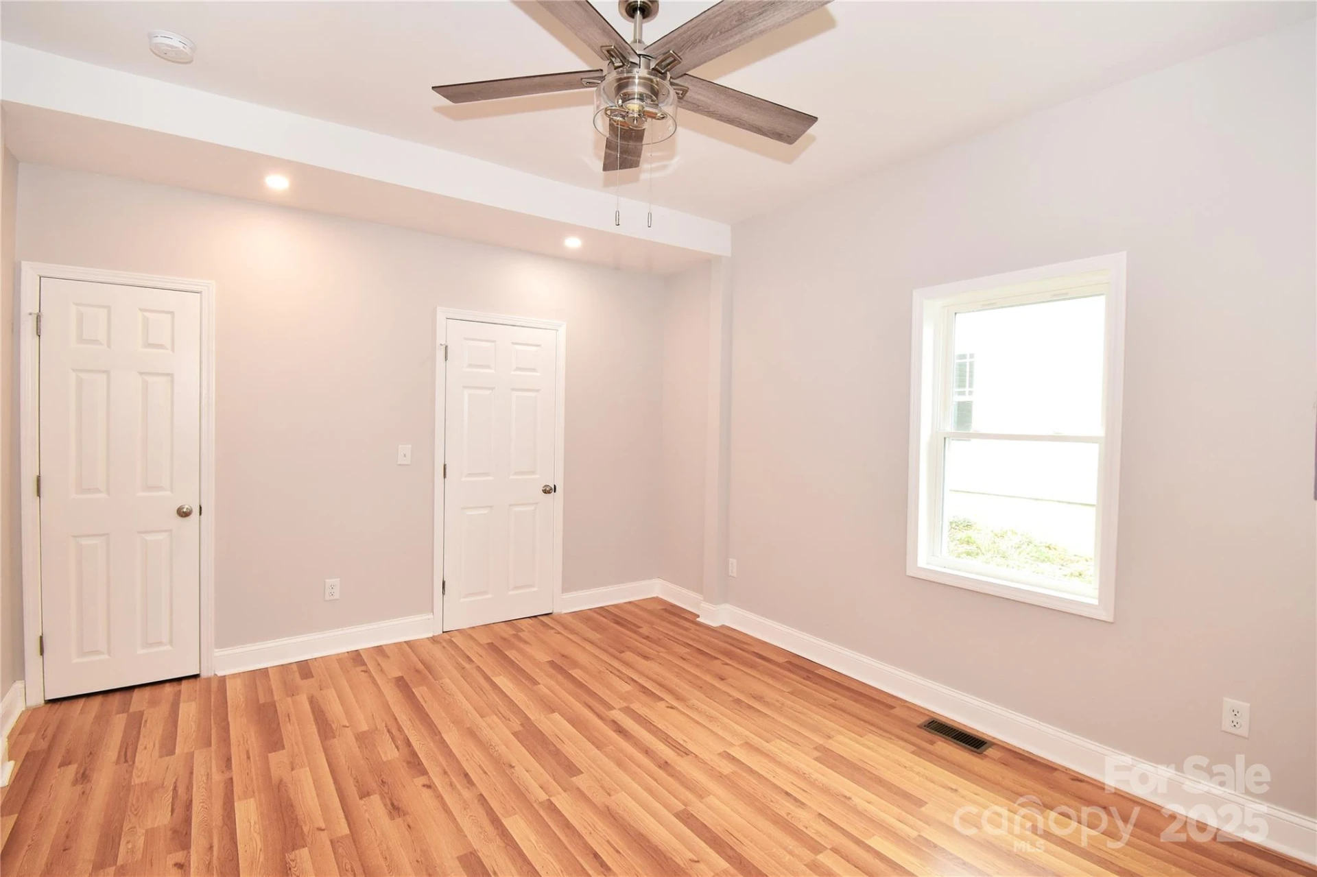223 Main Street - Photo 11