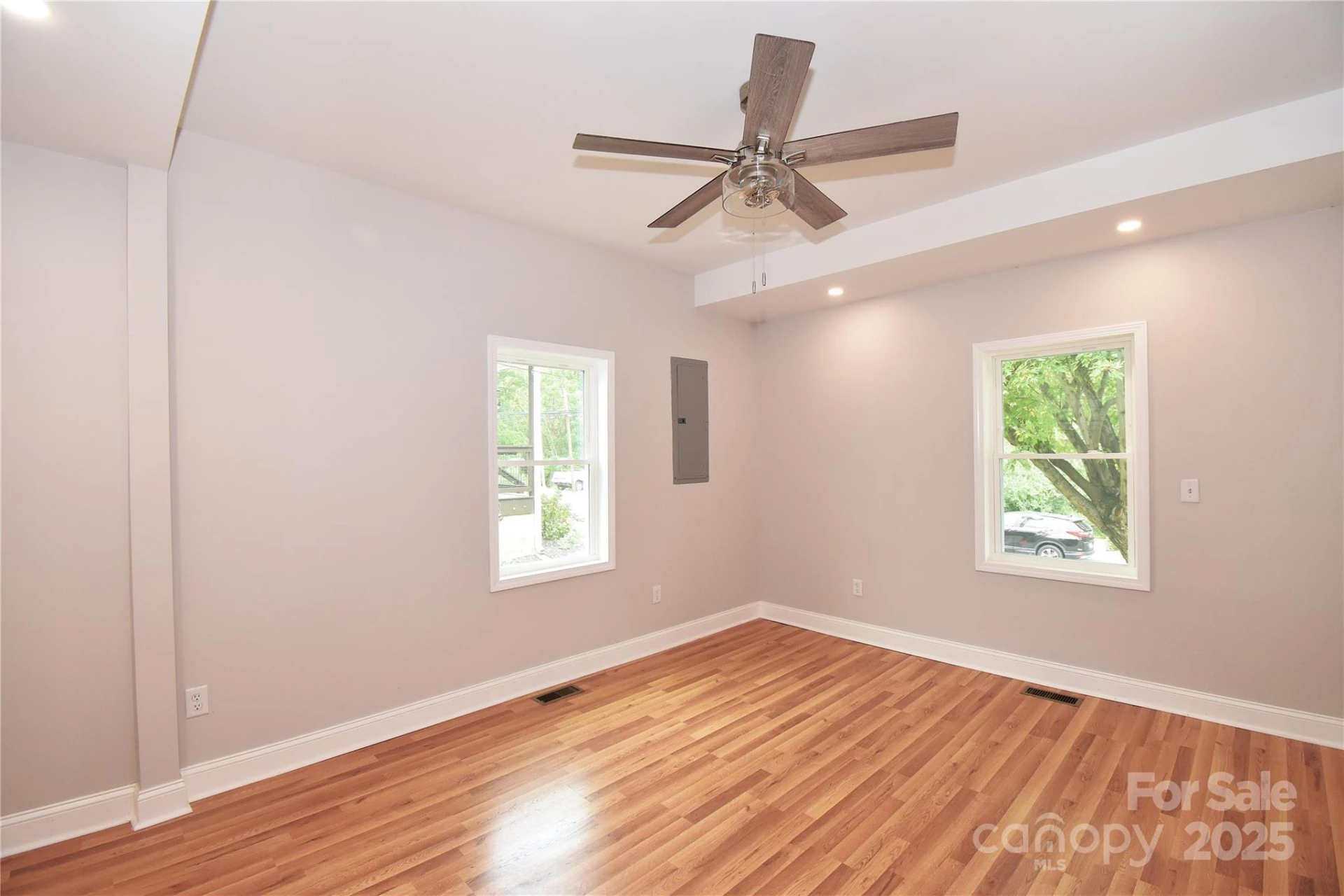 223 Main Street - Photo 12