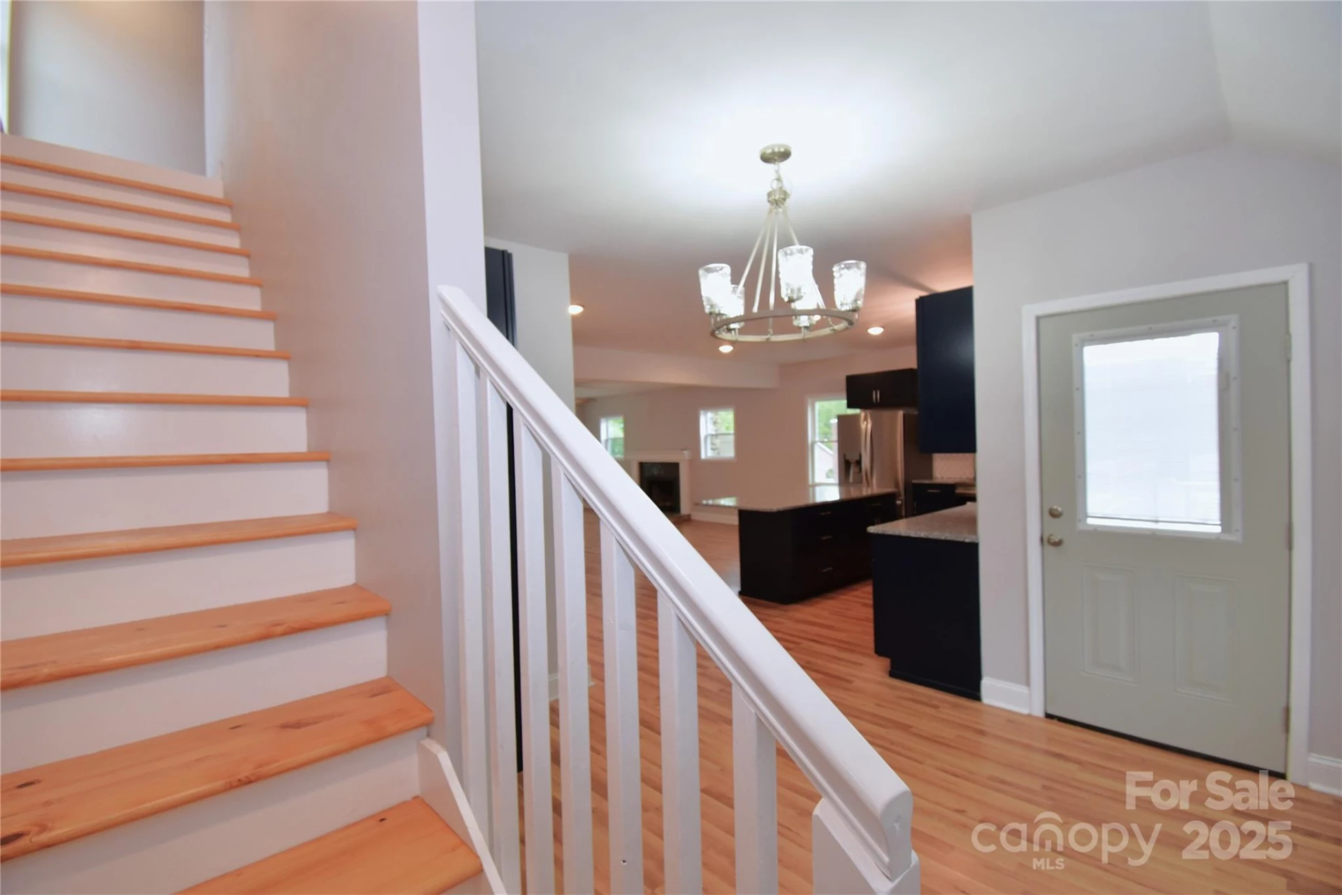 223 Main Street - Photo 15