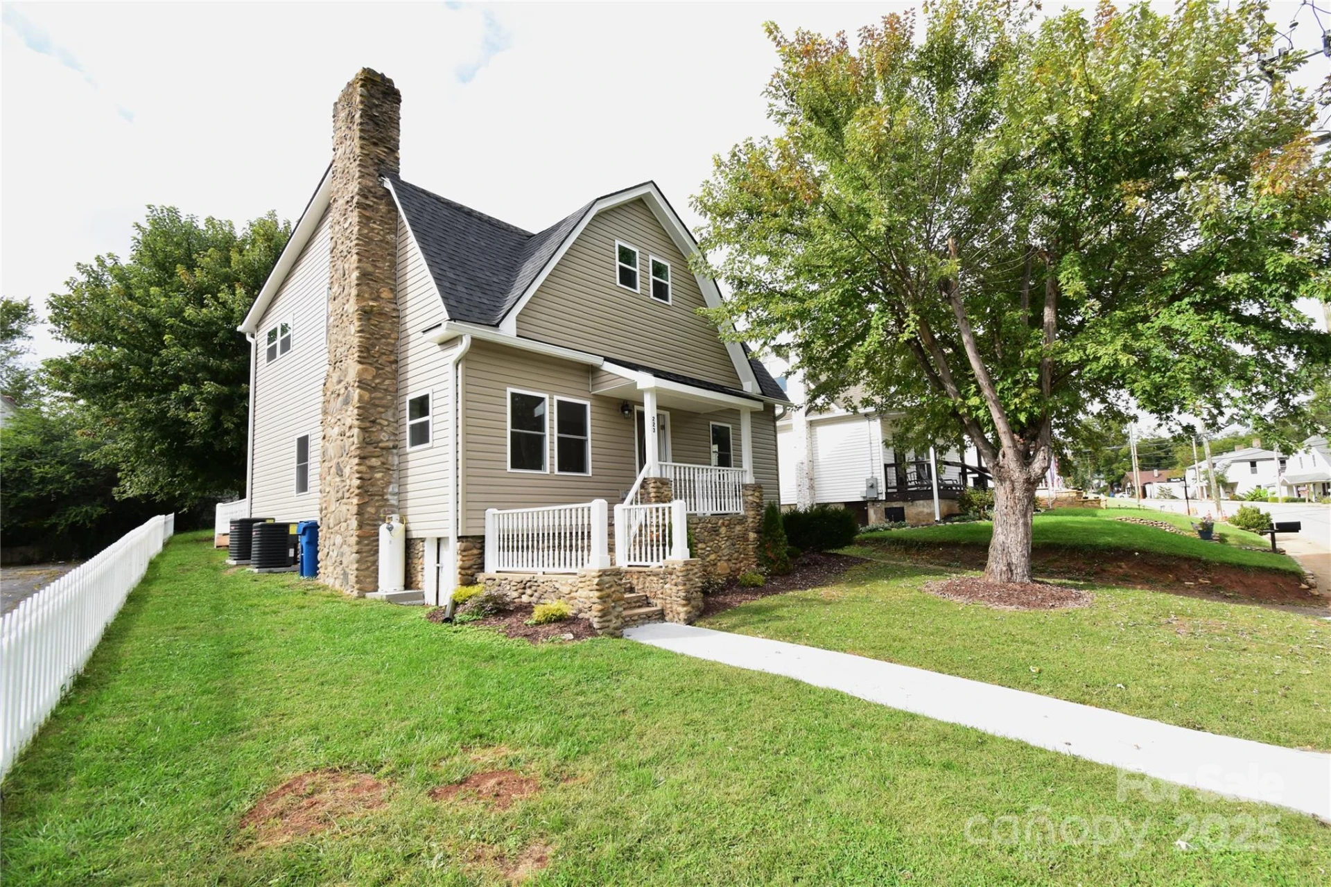 223 Main Street - Photo 27