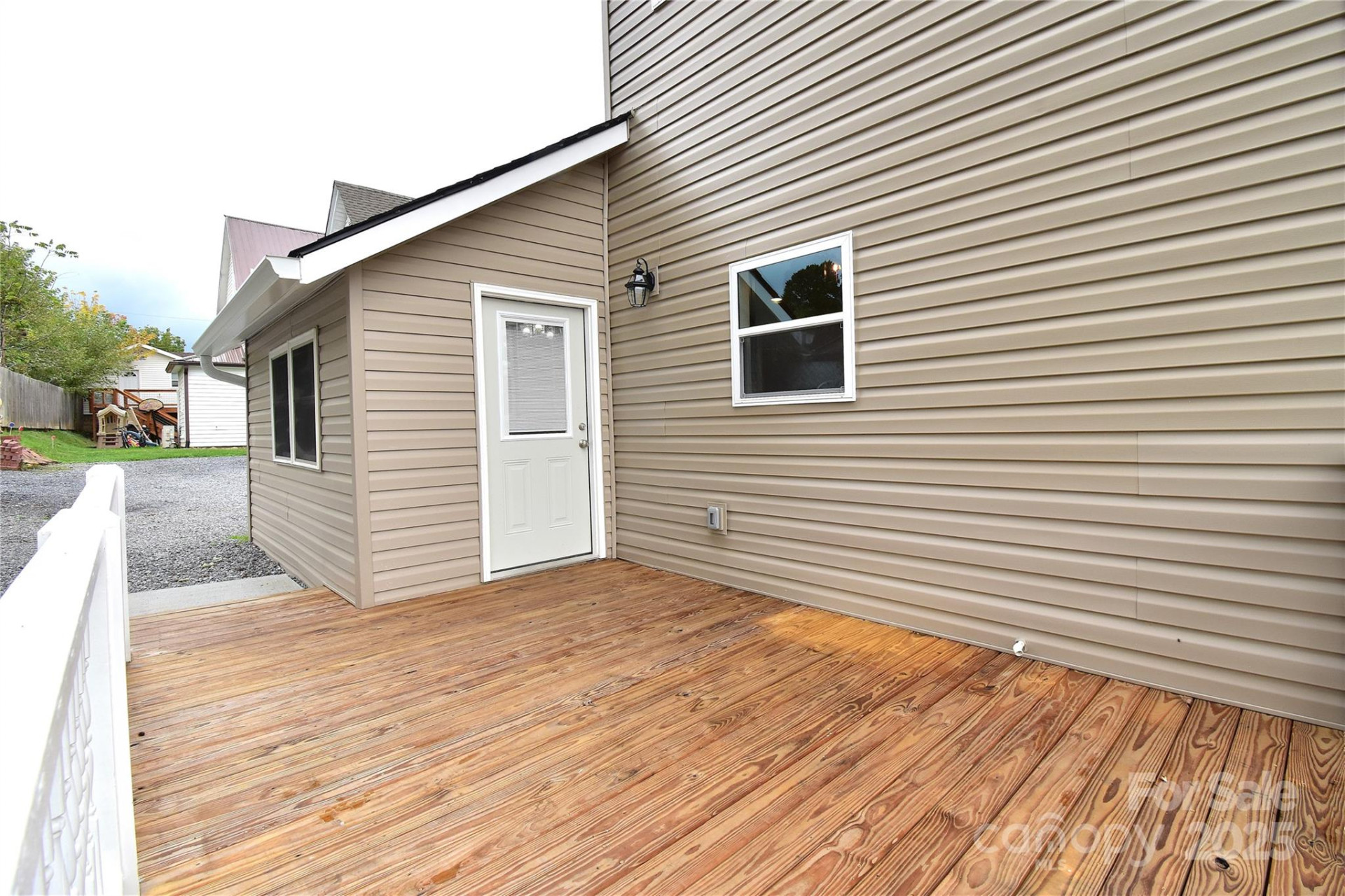 223 Main Street - Photo 36