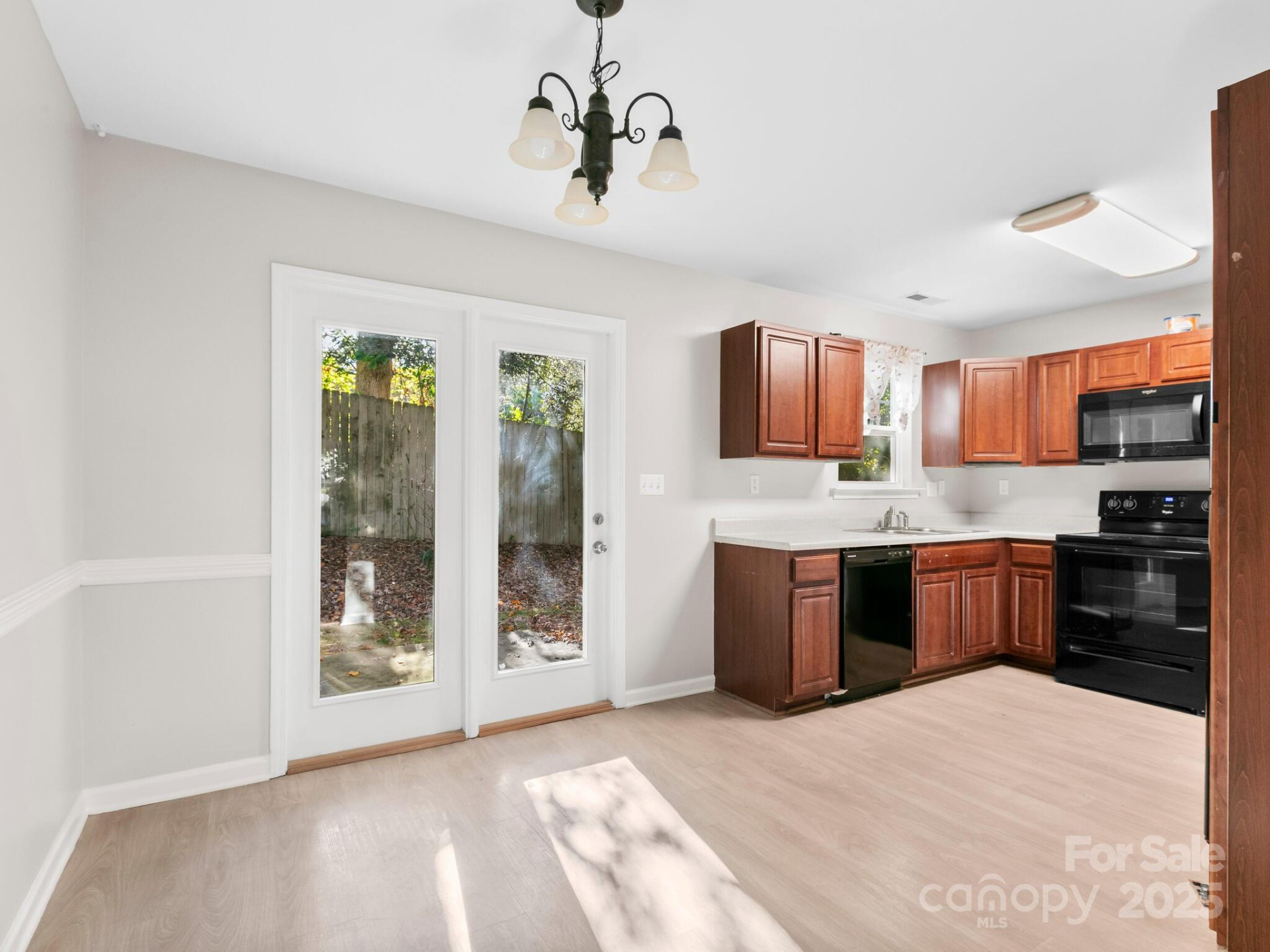 55 Thea Lane - Photo 8