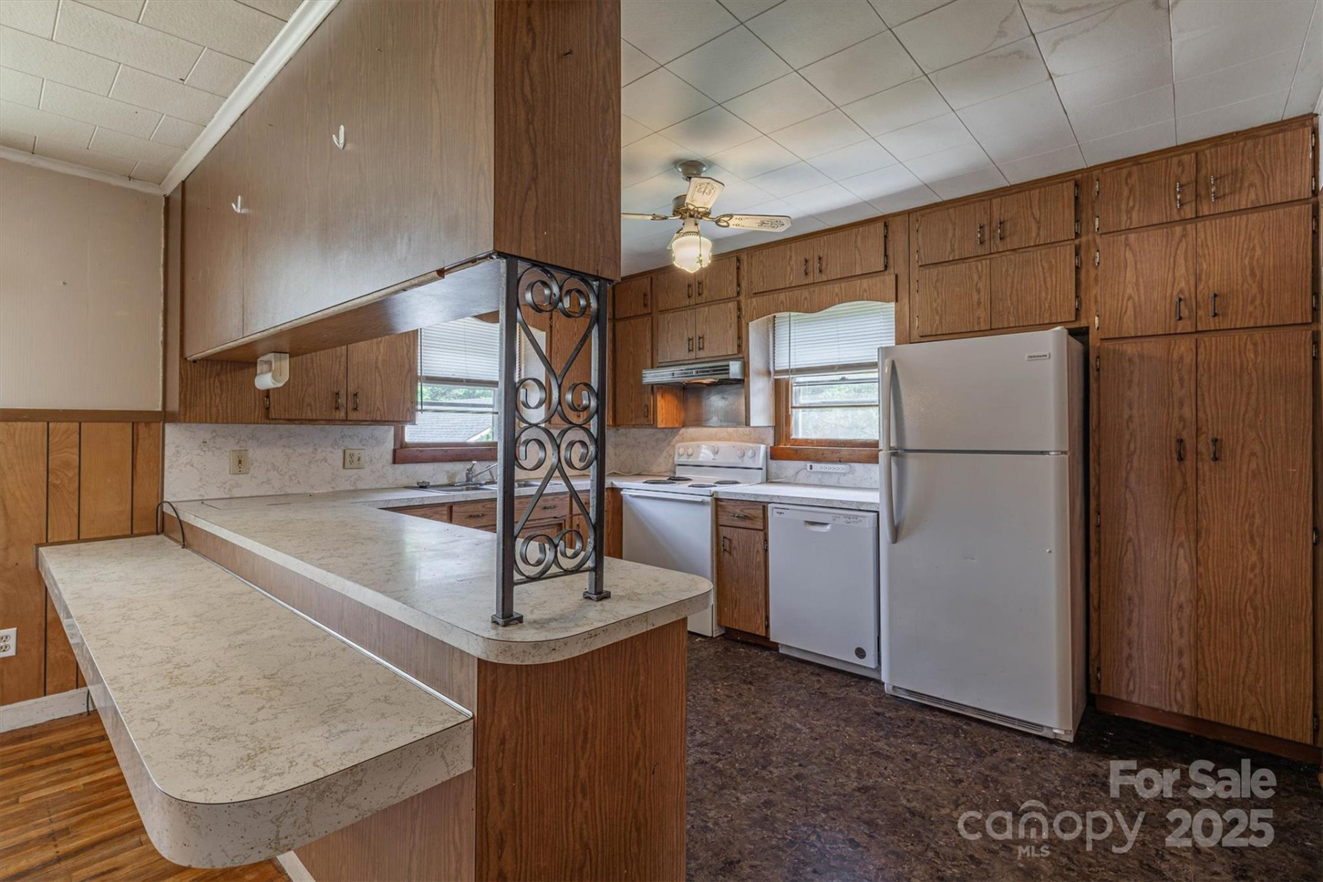 521 Praley Street - Photo 10