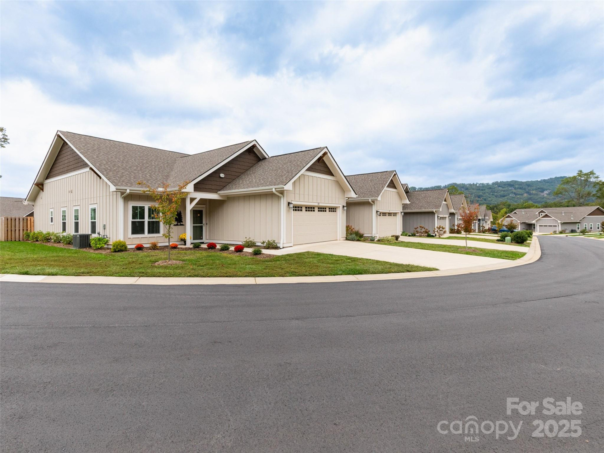 32 Cozy Cottage Way - Photo 4