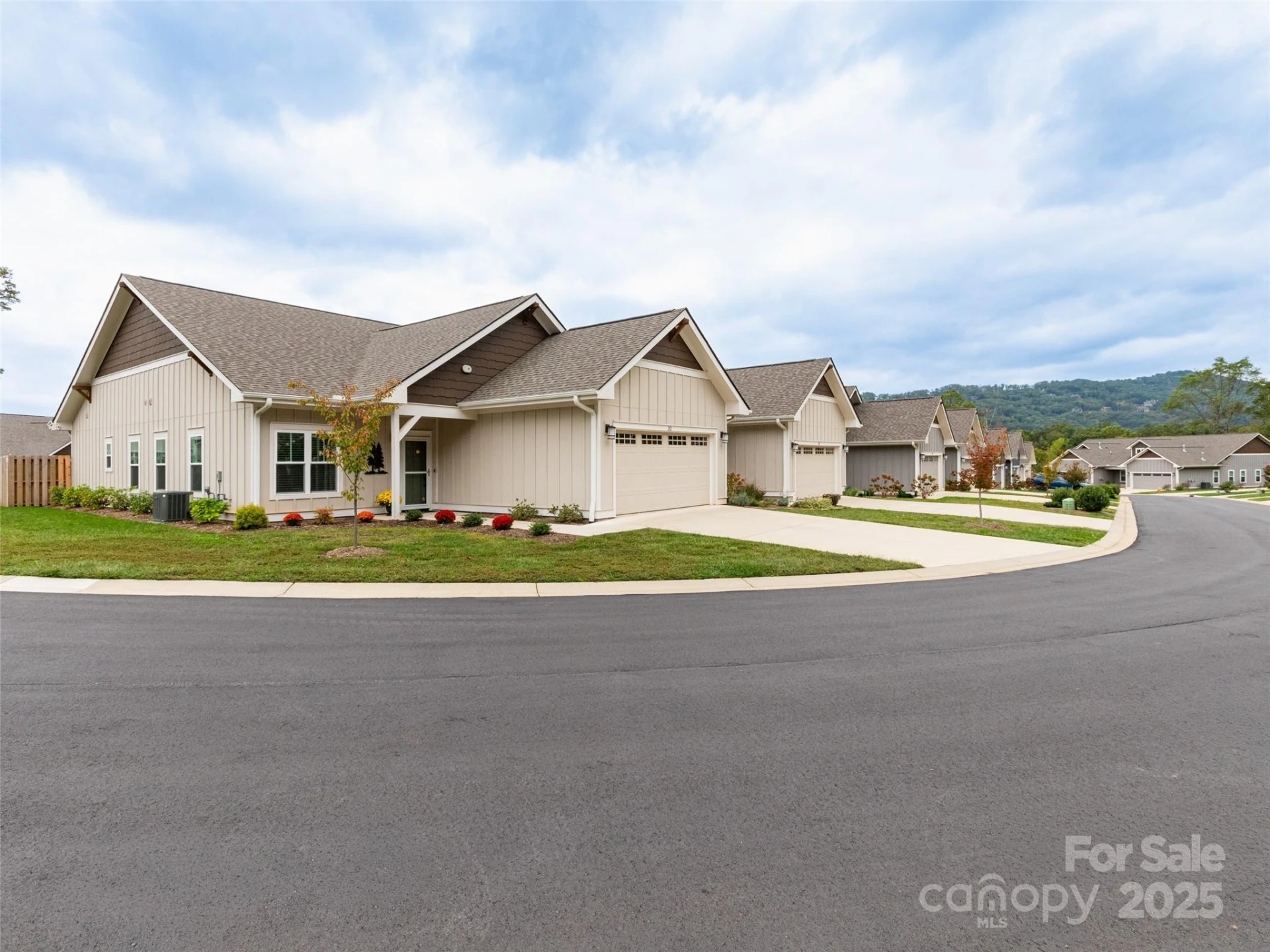 32 Cozy Cottage Way - Photo 4