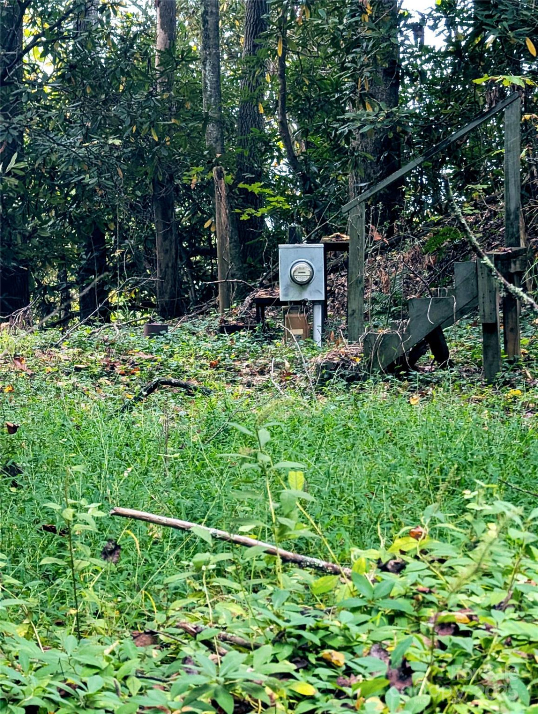 0 Luxury Lake None #5A/6A/7A - Photo 3