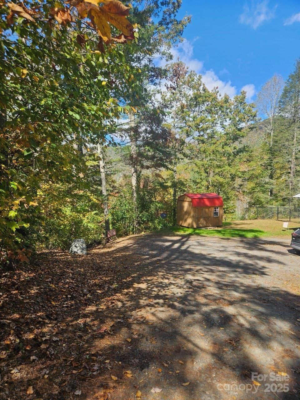 493 Spring Hill Road - Photo 5