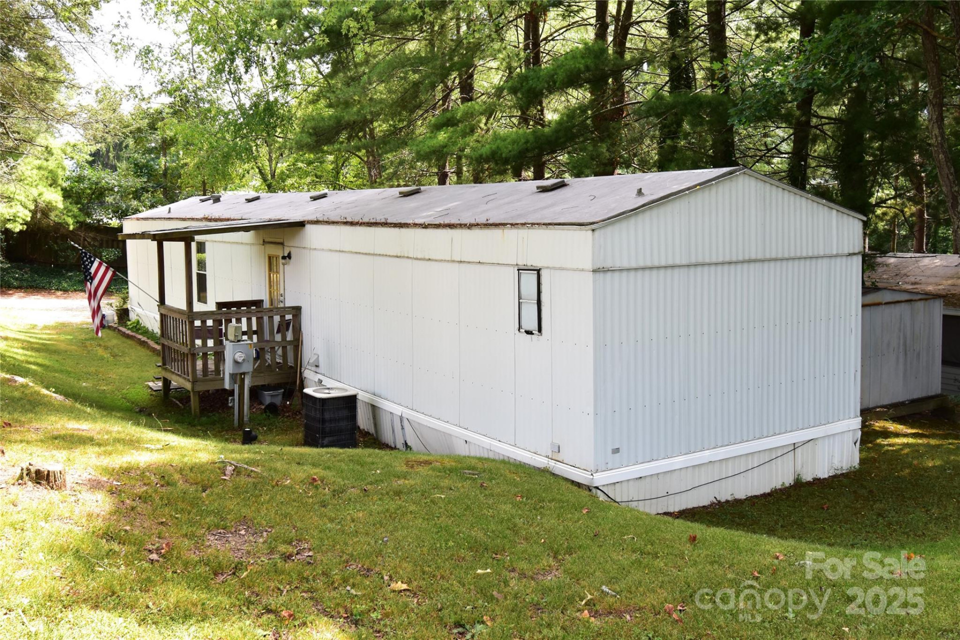 295 Asbury Road - Photo 2