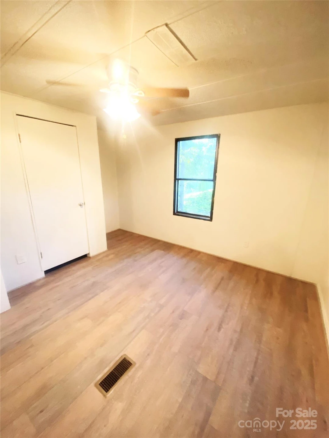 295 Asbury Road - Photo 18