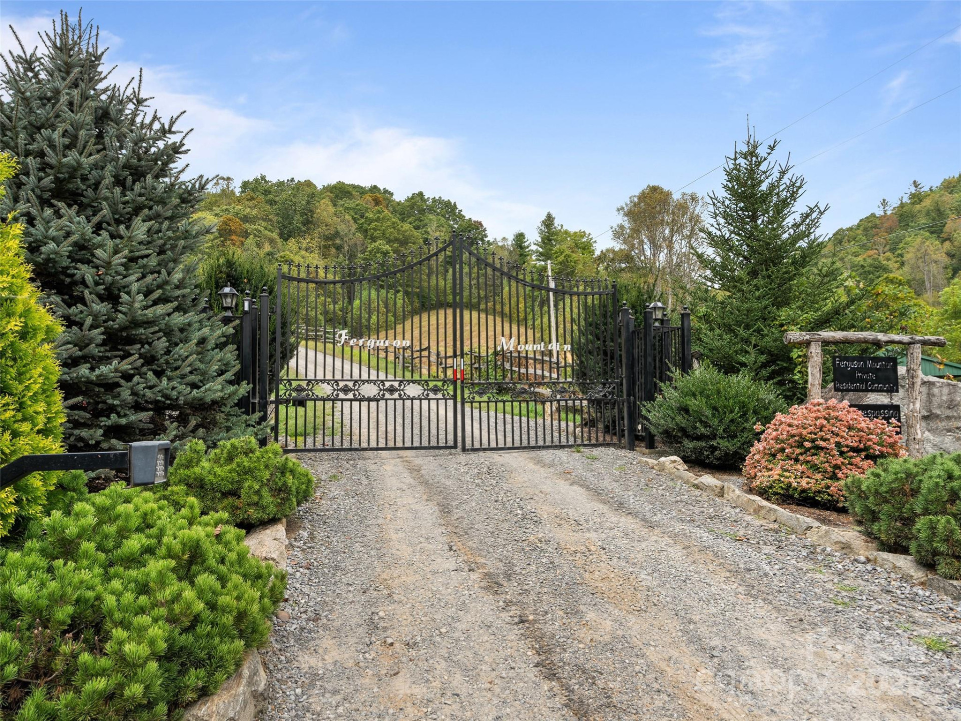 1231 Grandeur Heights - Photo 34