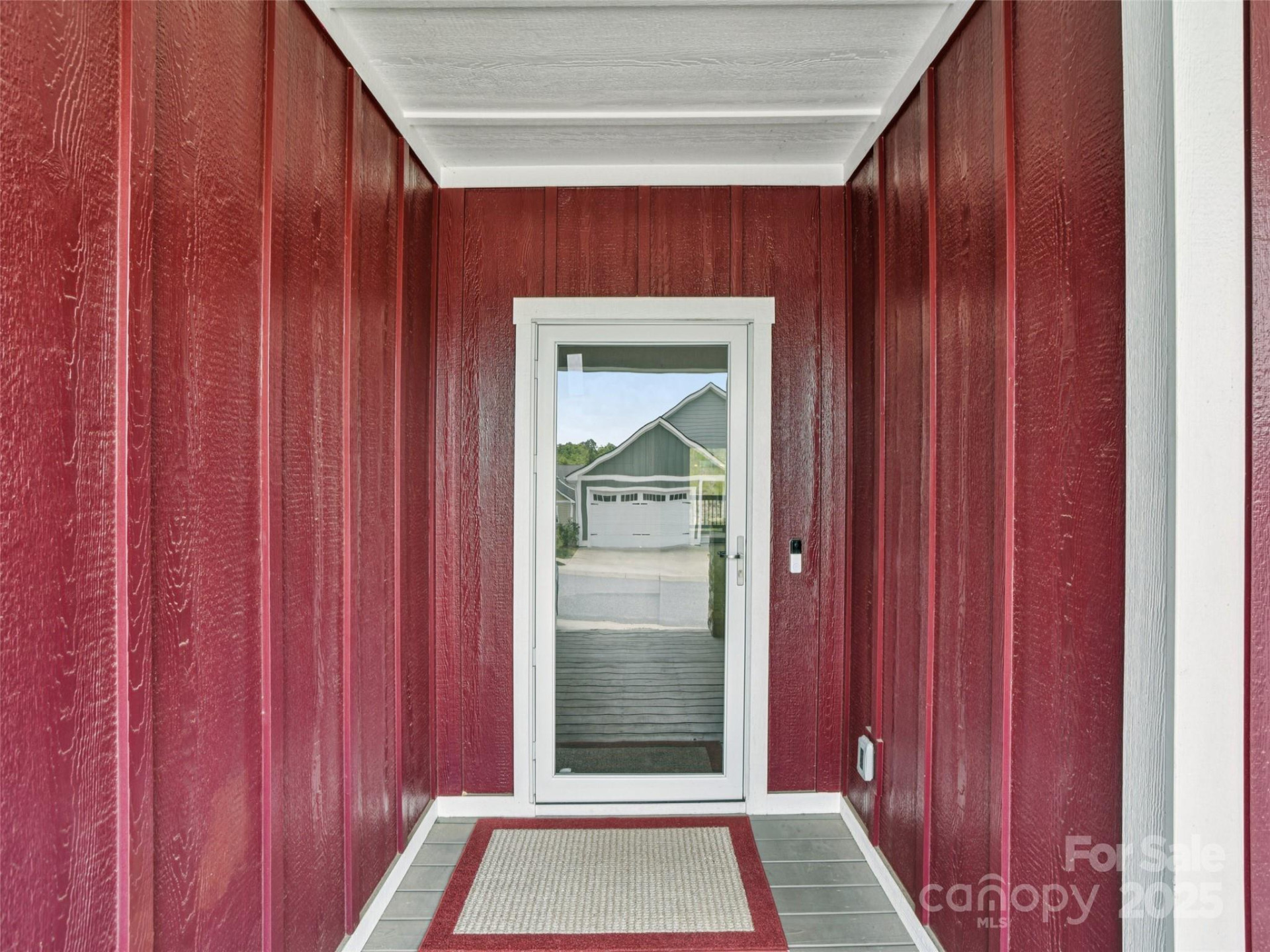 64 Leyland Circle - Photo 2