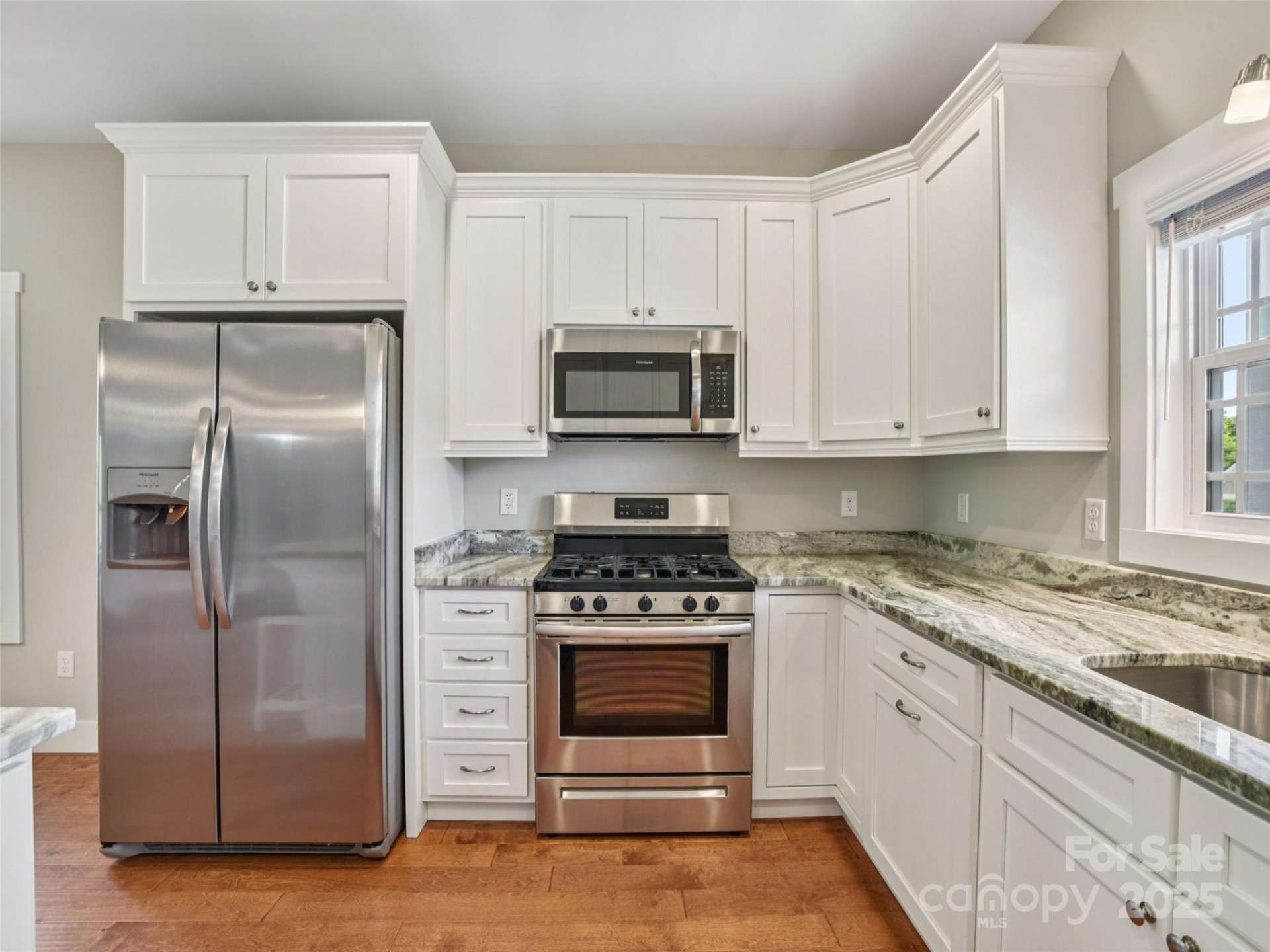 64 Leyland Circle - Photo 13