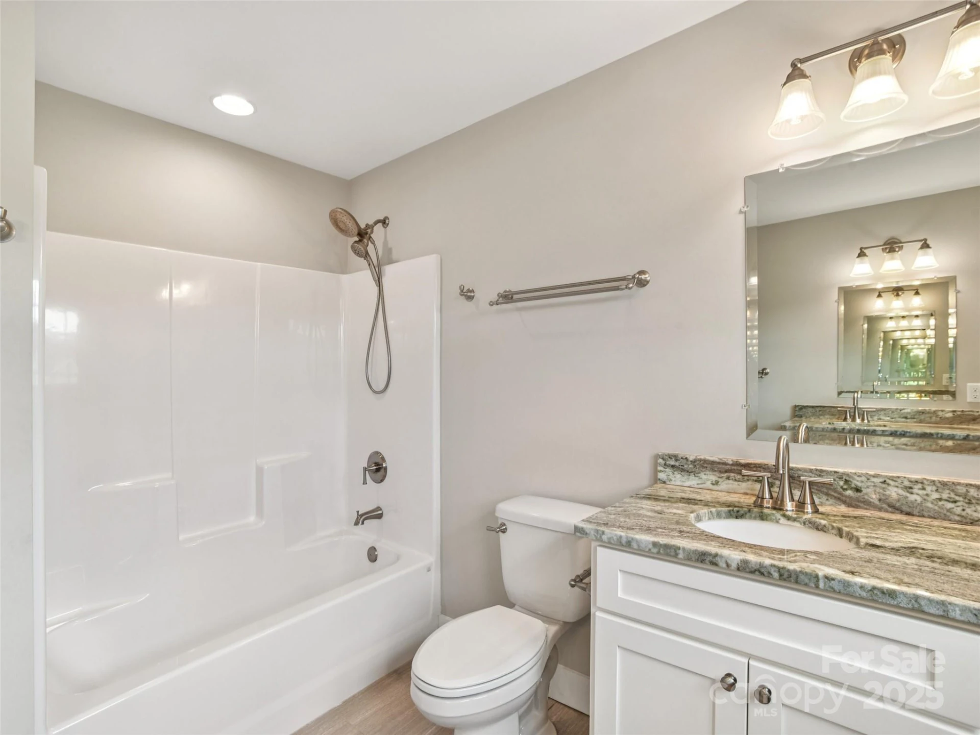 64 Leyland Circle - Photo 17