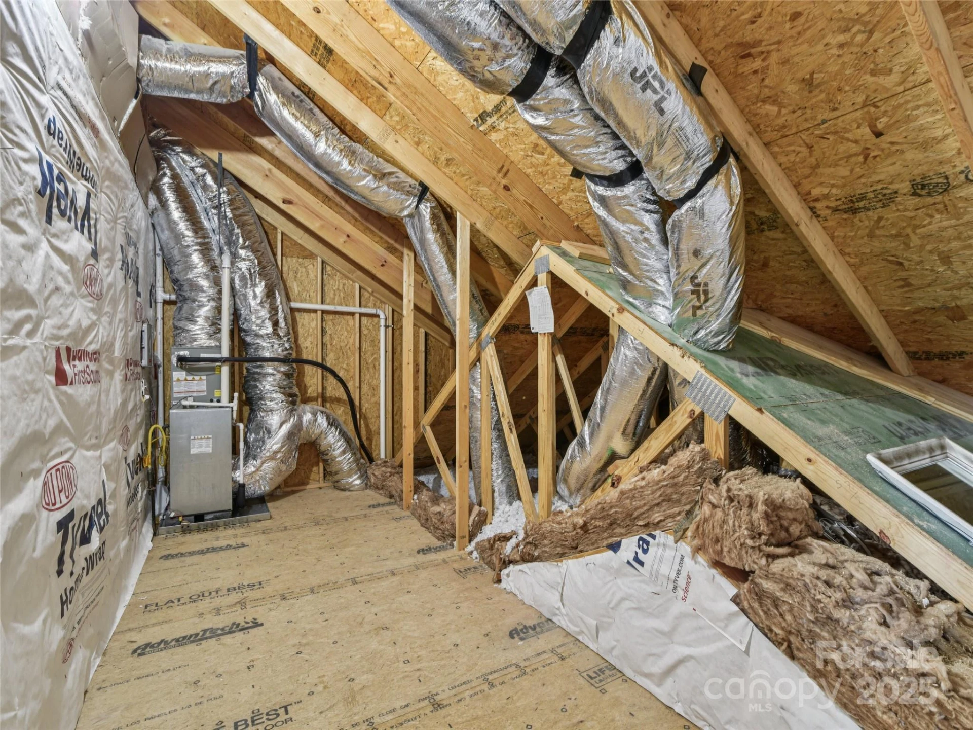 64 Leyland Circle - Photo 32
