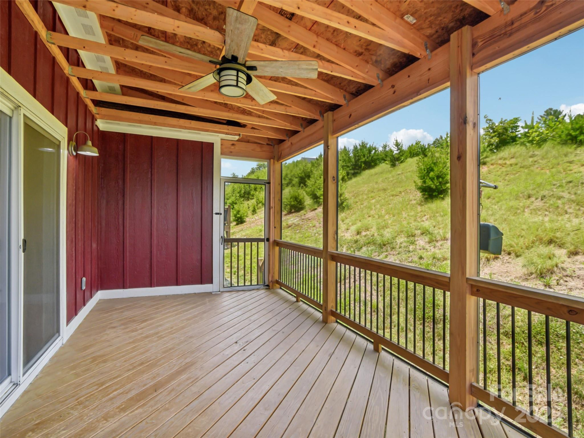 64 Leyland Circle - Photo 33
