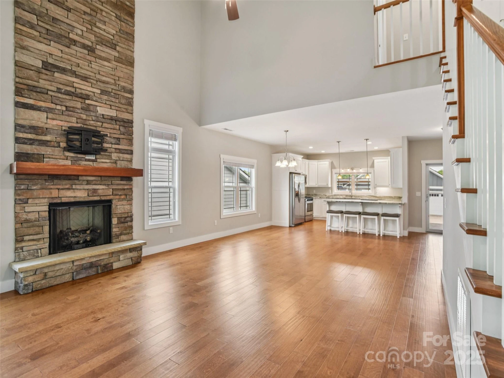 64 Leyland Circle - Photo 8