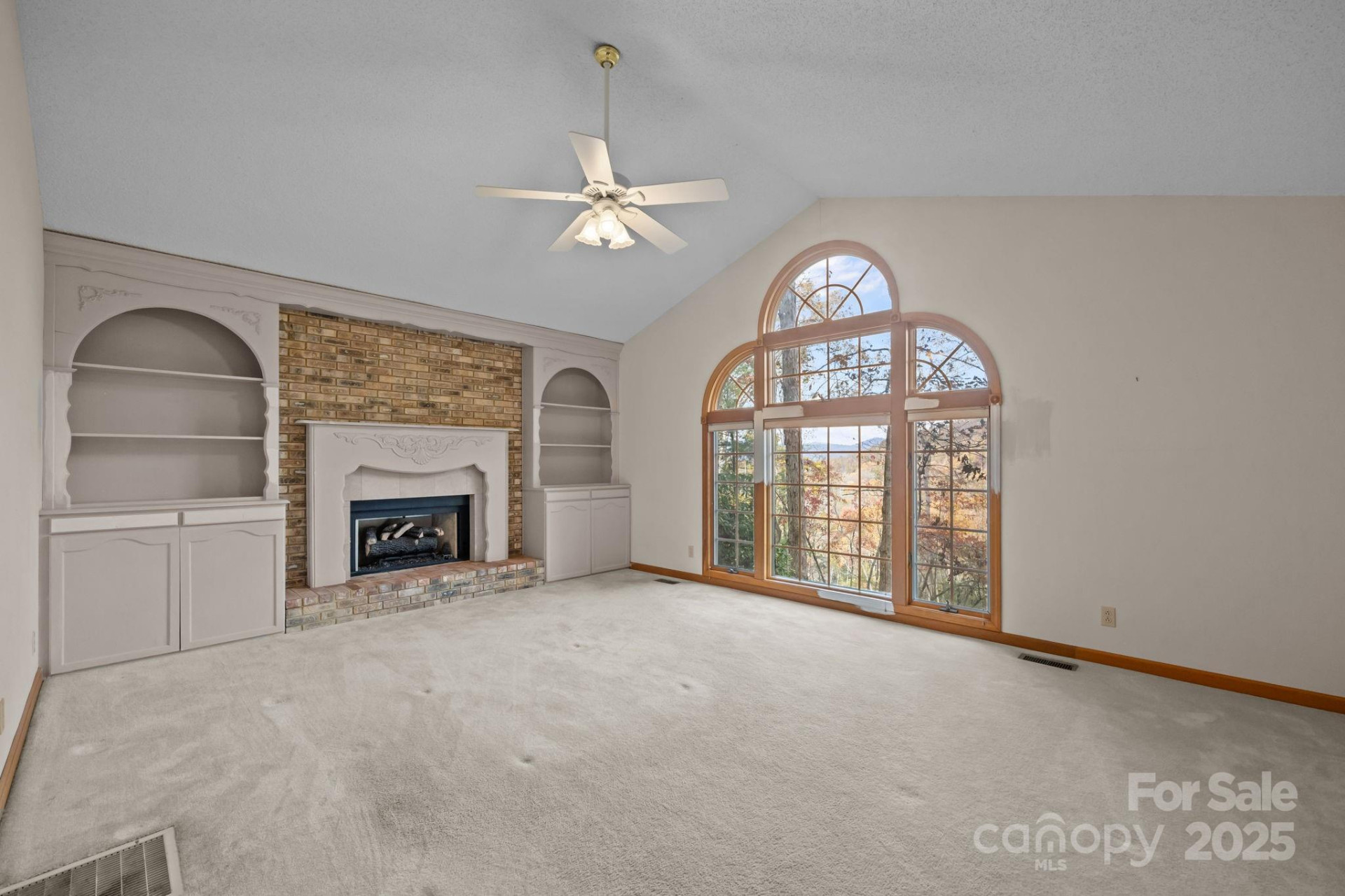 17 Laurel Trail - Photo 4