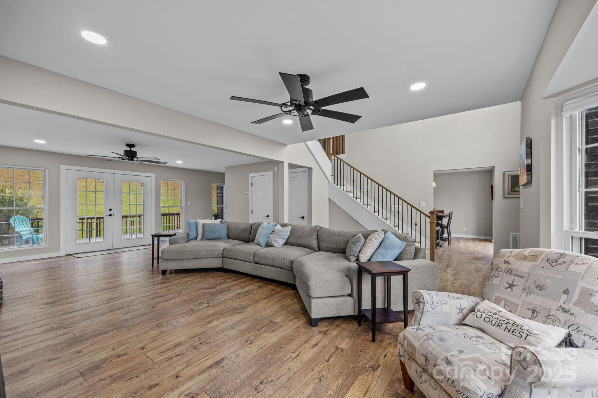 235 Petersburg View Drive - Photo 14