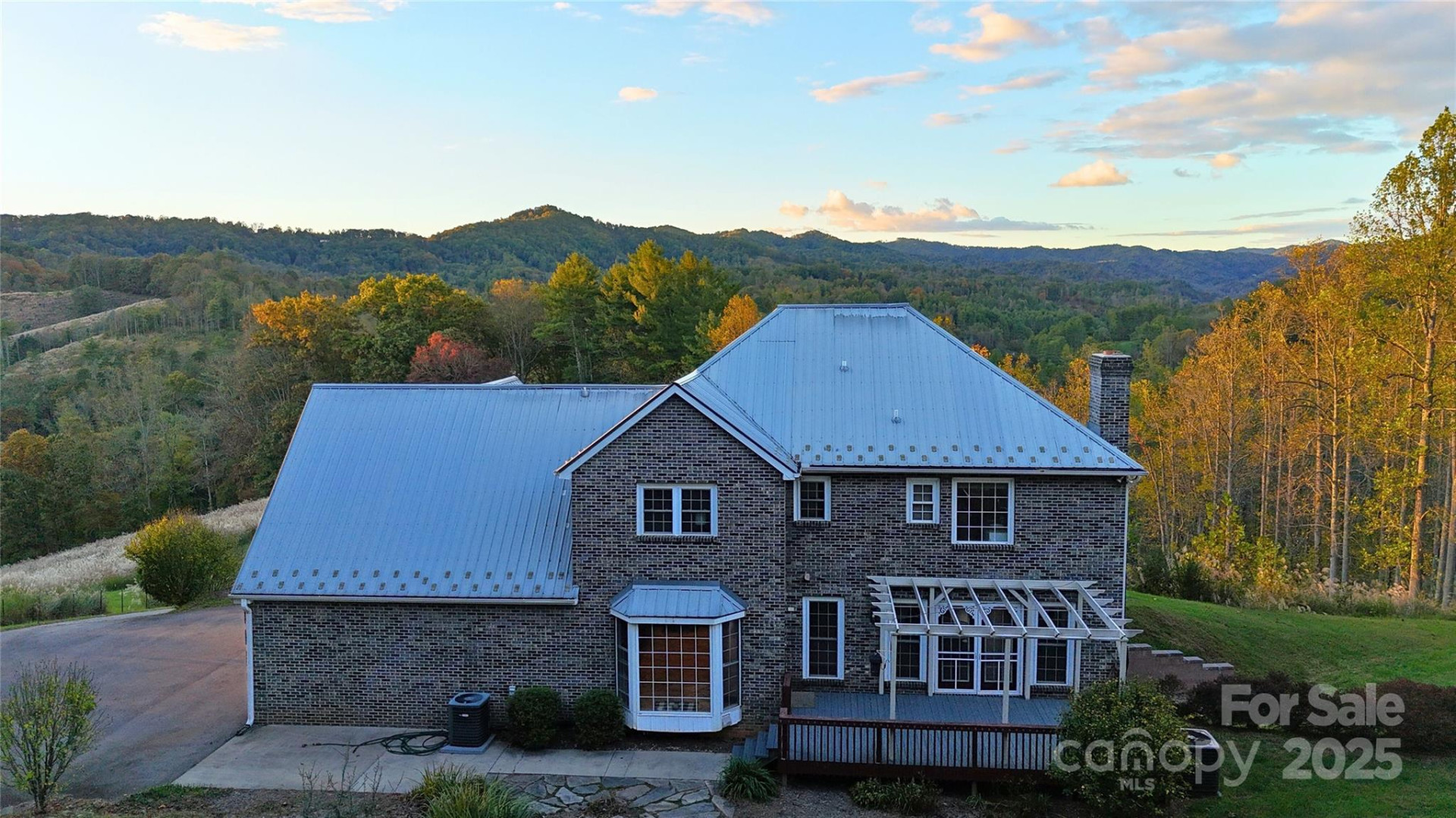 235 Petersburg View Drive - Photo 7