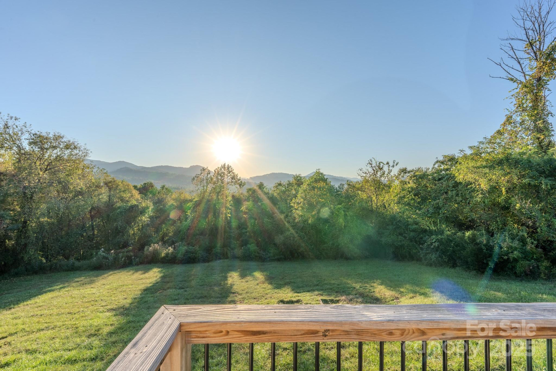 565 Overlook Drive - Photo 11