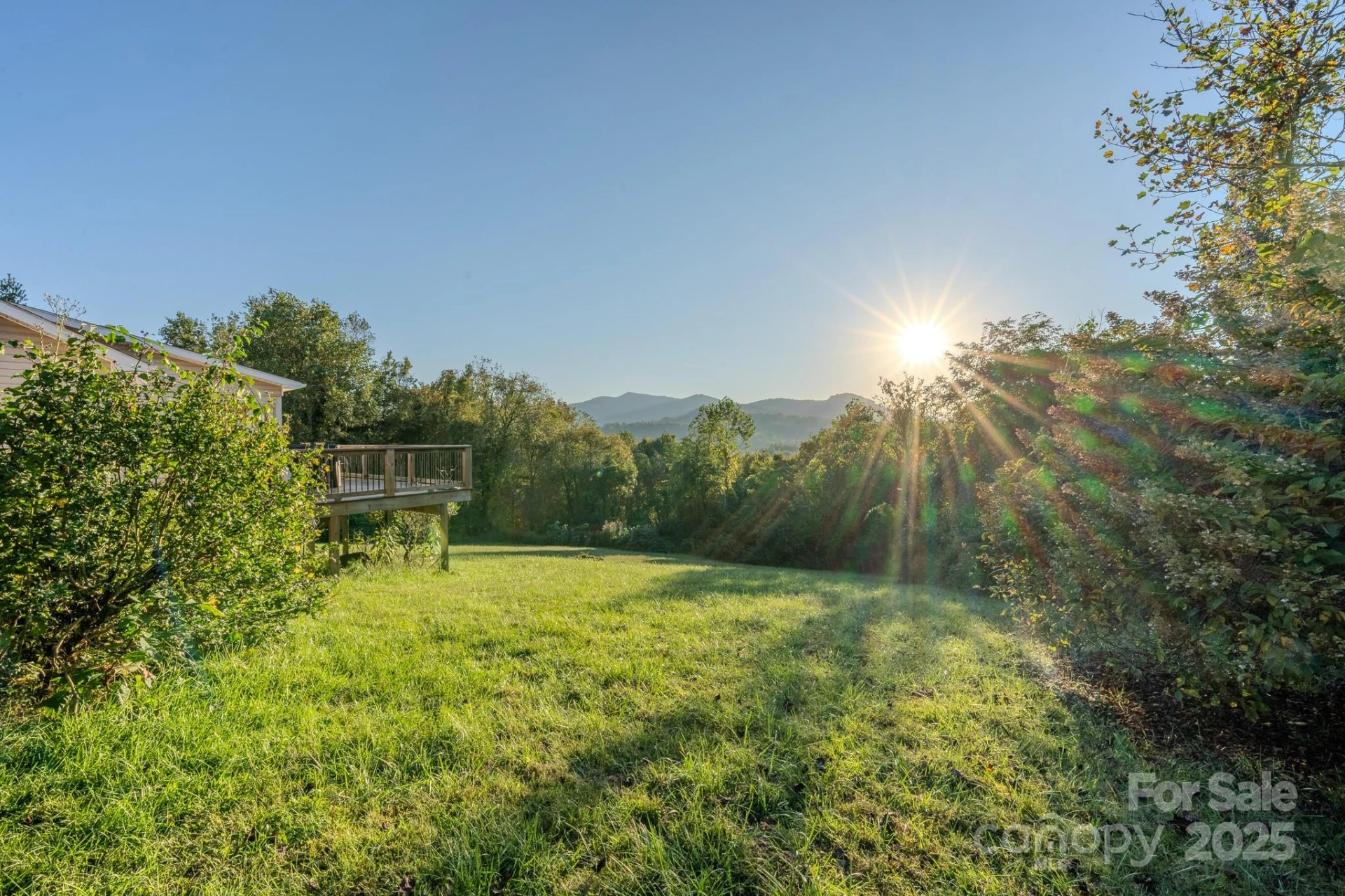 565 Overlook Drive - Photo 12