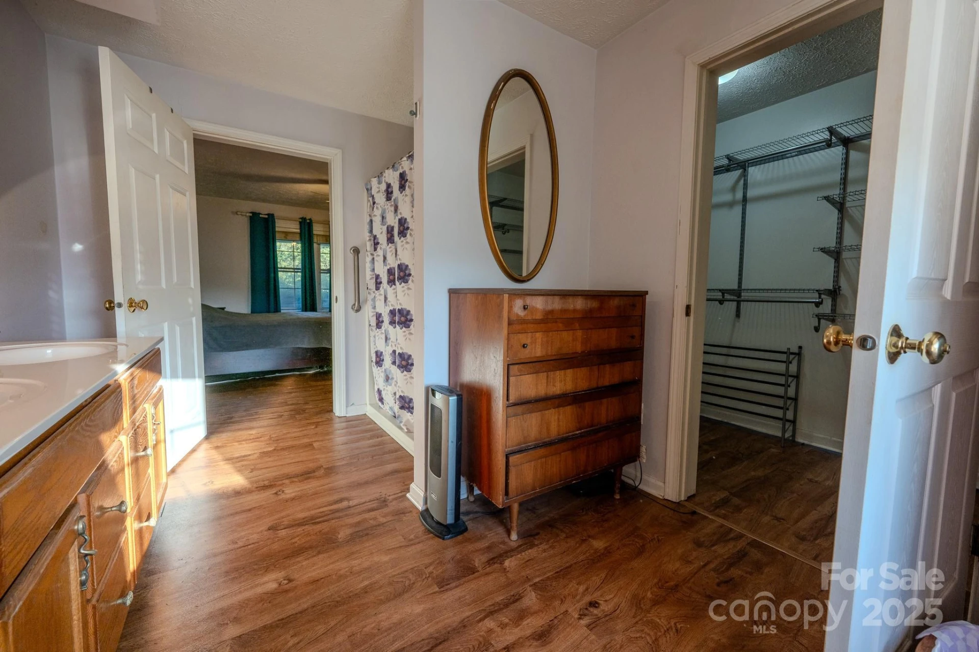 565 Overlook Drive - Photo 17