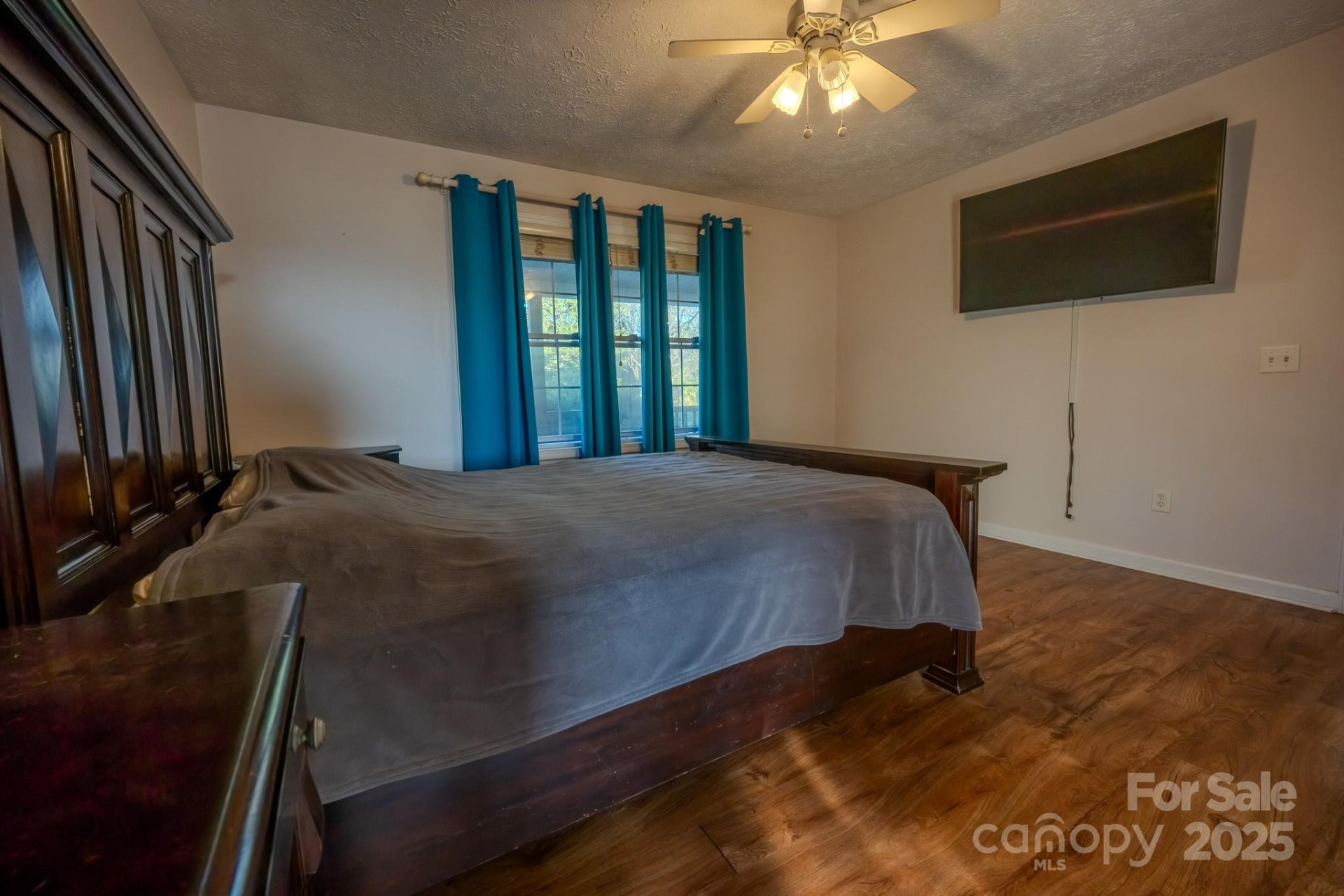 565 Overlook Drive - Photo 20