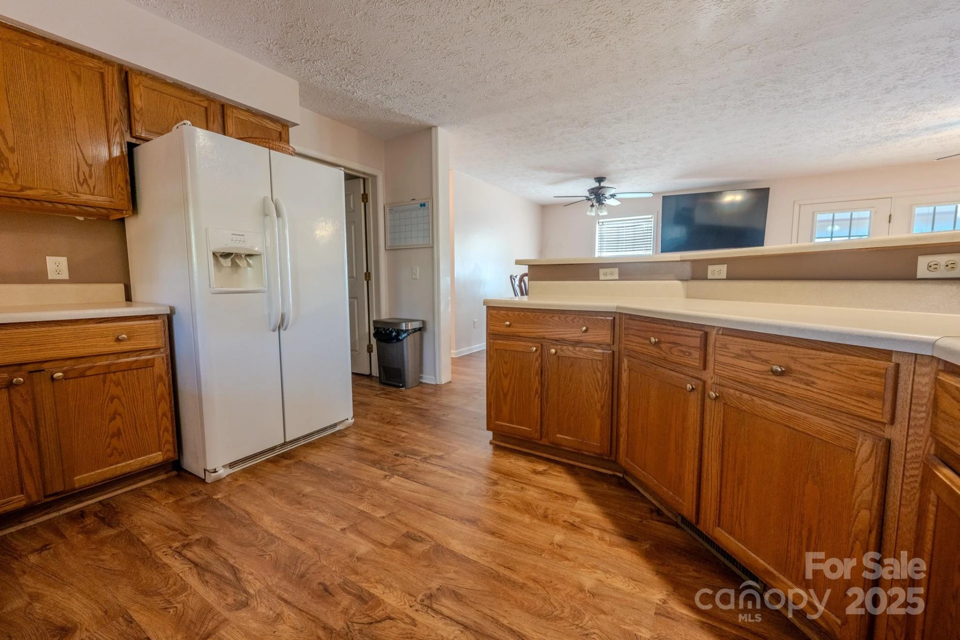 565 Overlook Drive - Photo 30