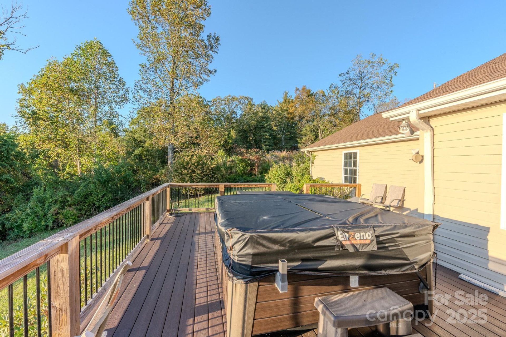 565 Overlook Drive - Photo 7