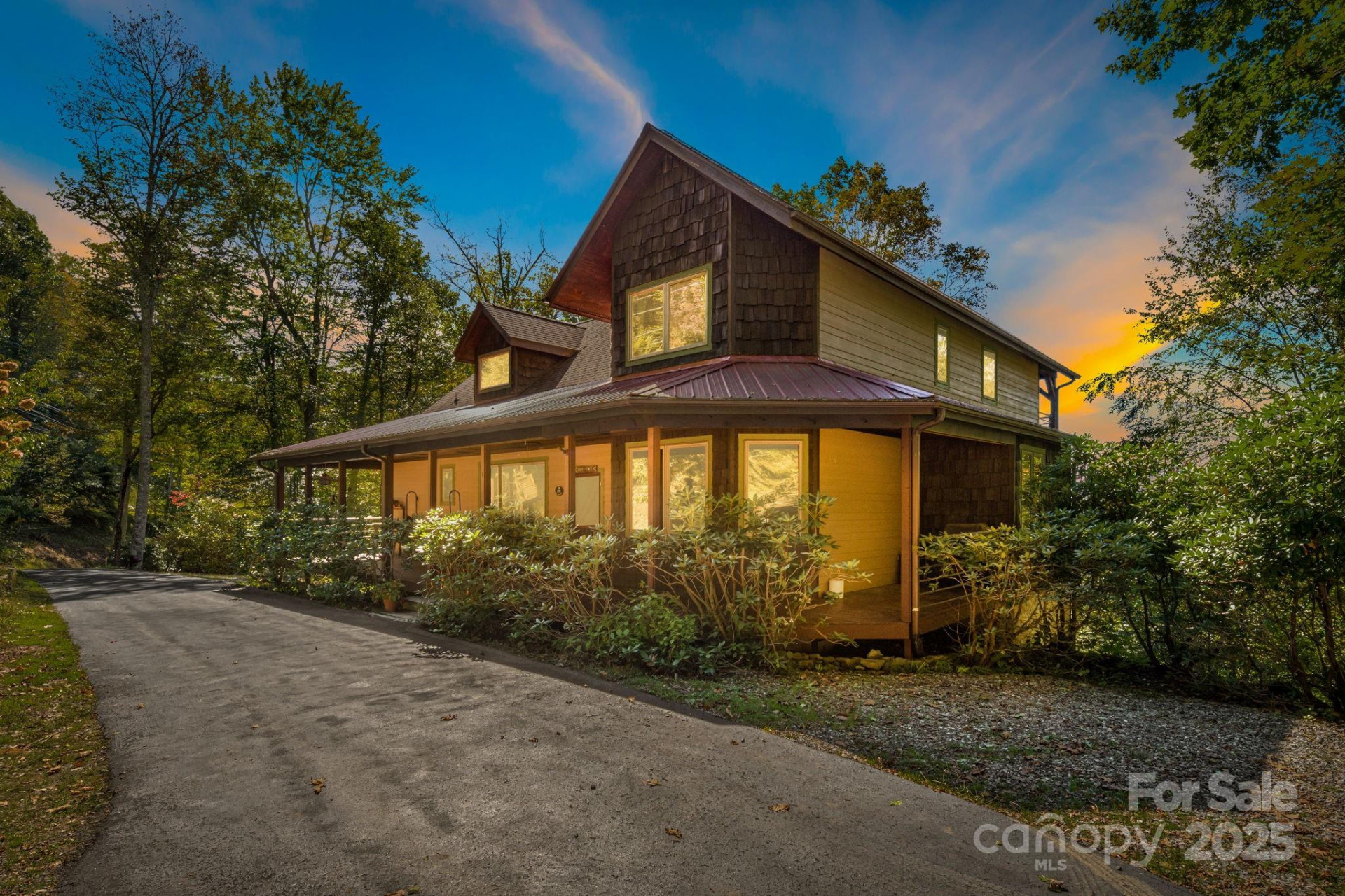 191 Ivy Way - Photo 2