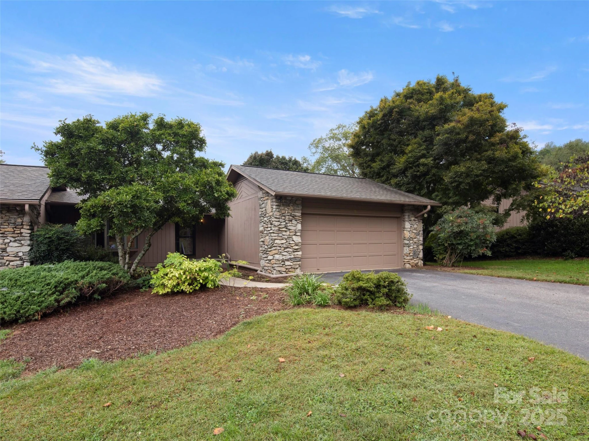 5 Ridge Terrace