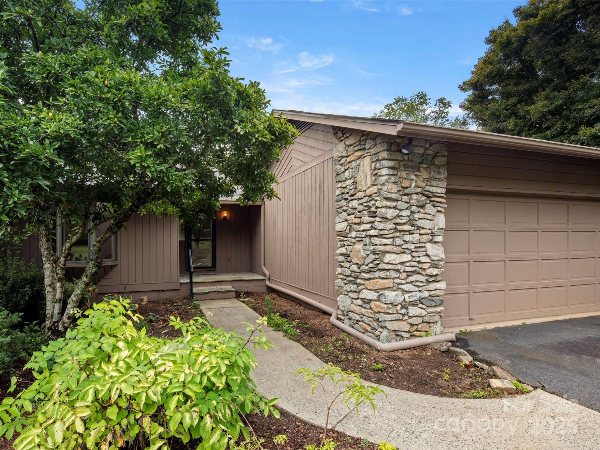 5 Ridge Terrace - Photo 3