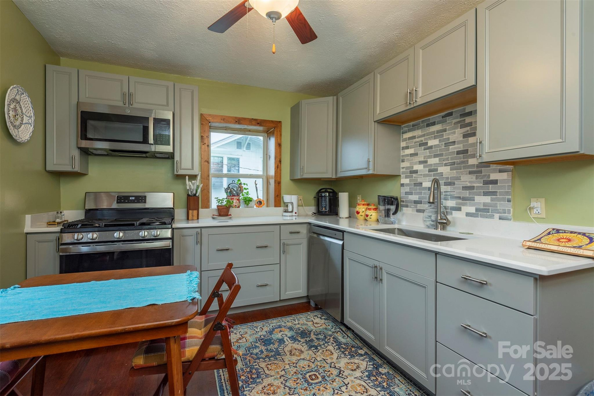 3755 Broad Street - Photo 17