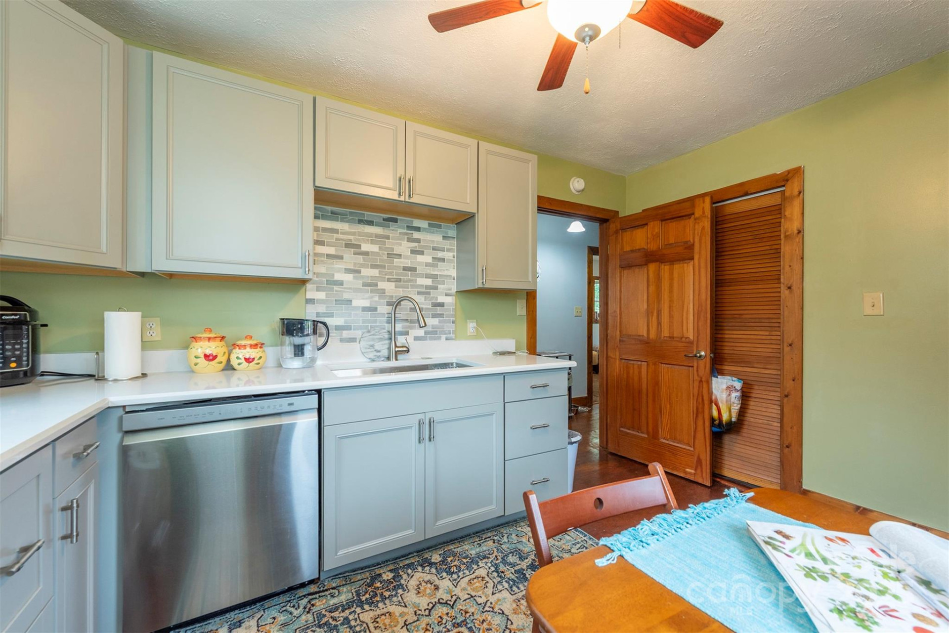 3755 Broad Street - Photo 20