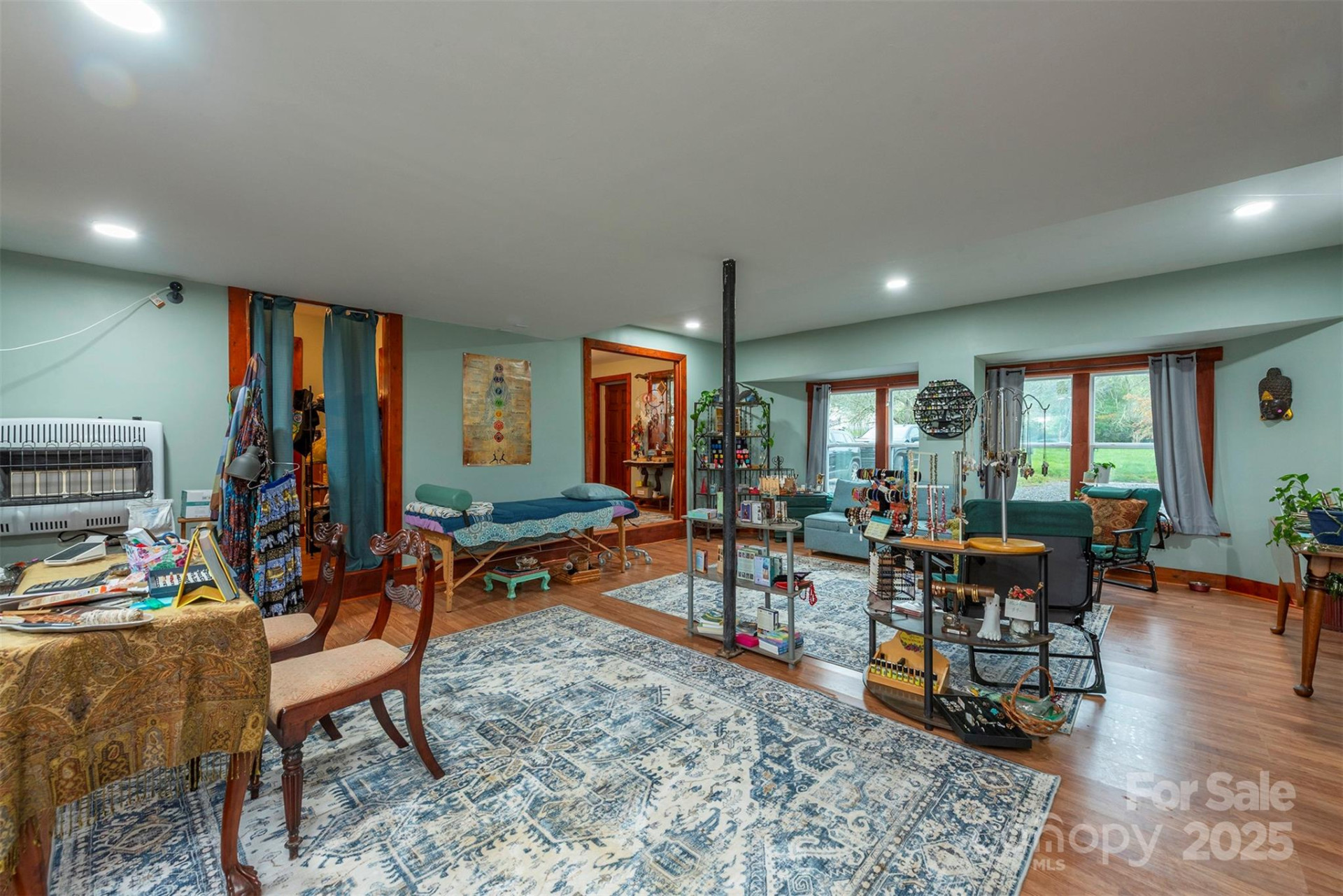 3755 Broad Street - Photo 4