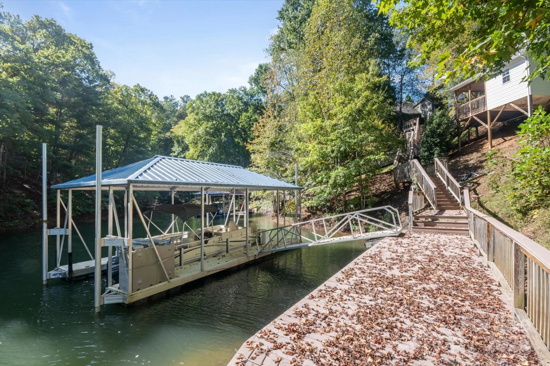 192 Lake Club Drive - Photo 2