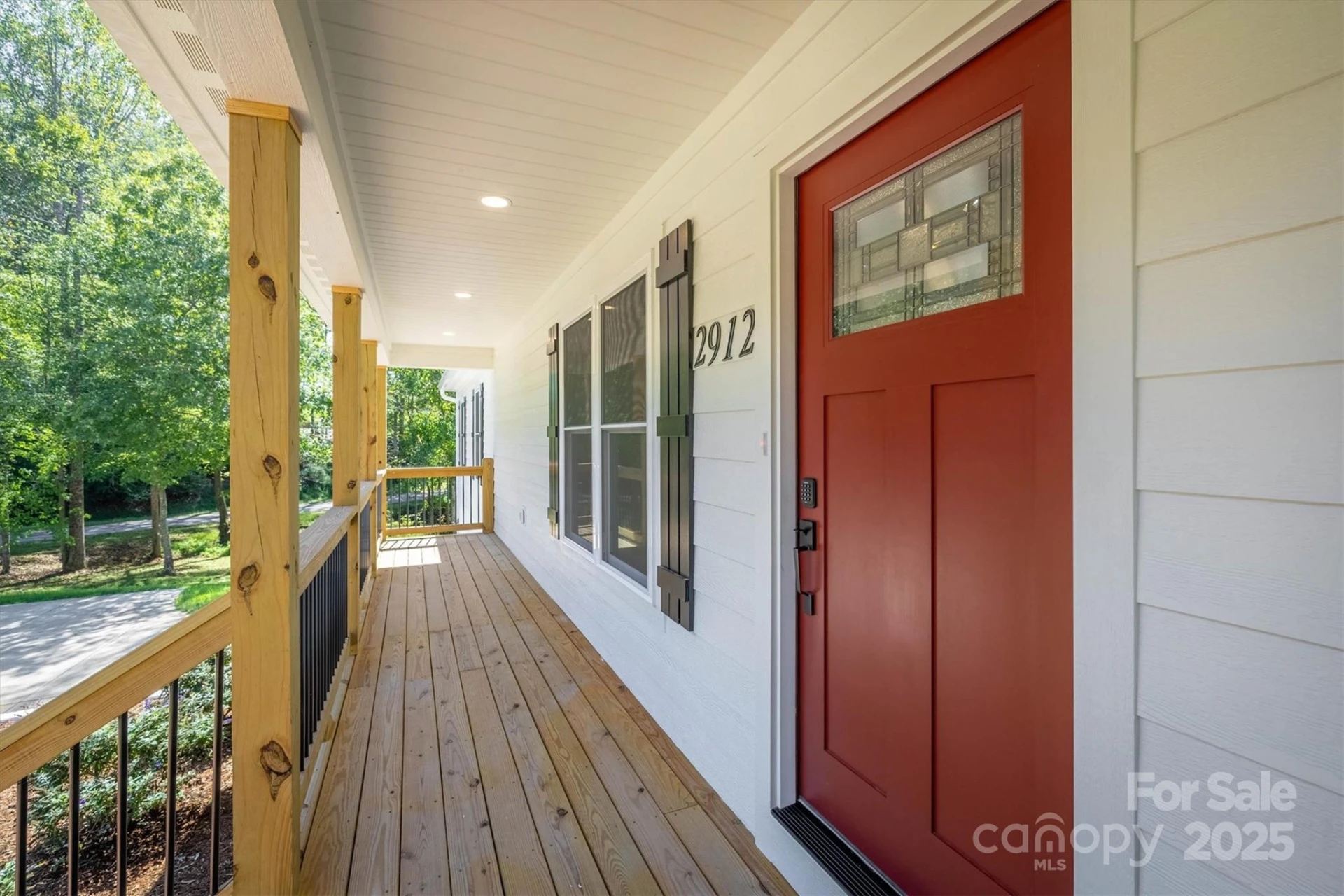 2912 Woodstream Drive - Photo 4