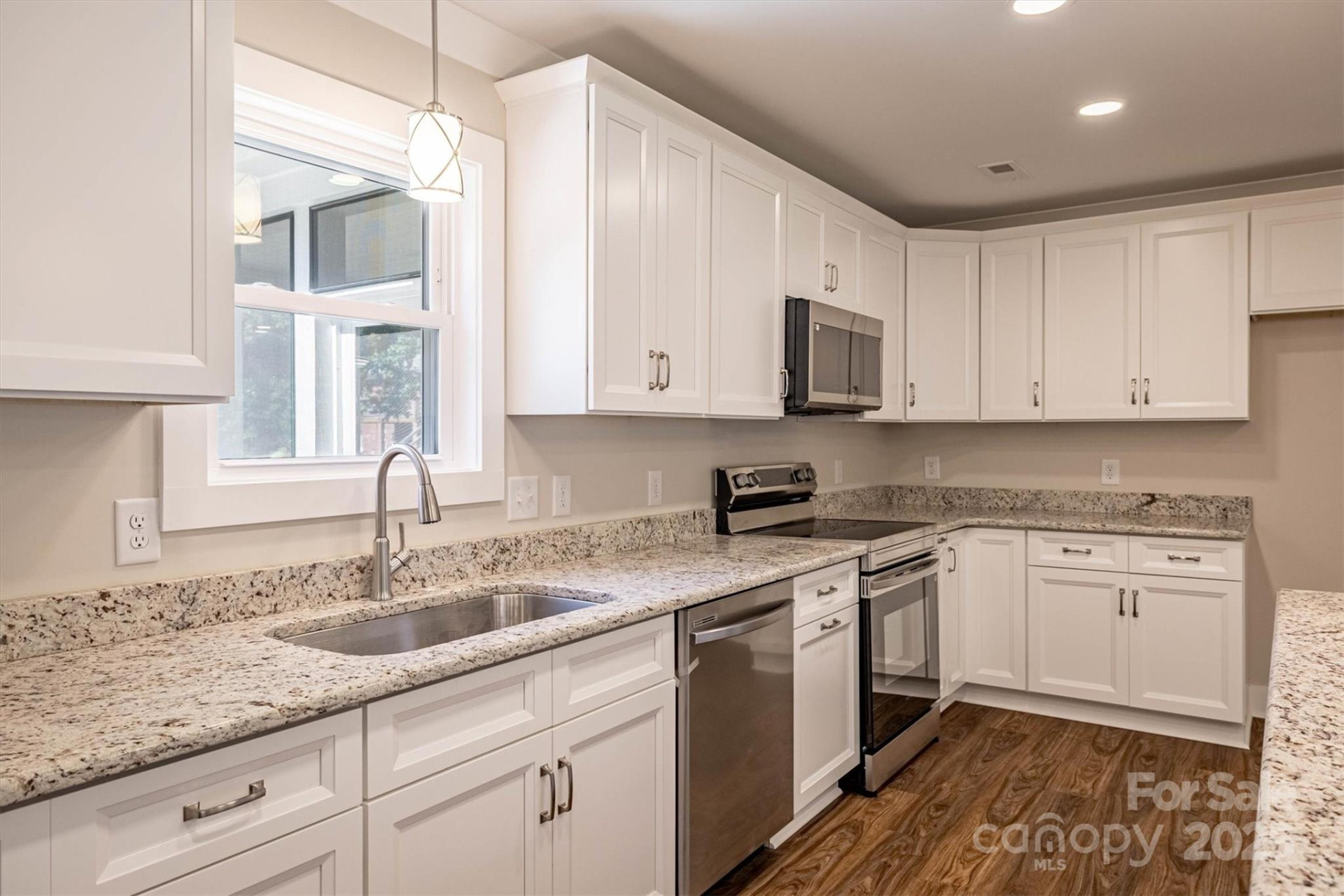 2912 Woodstream Drive - Photo 8
