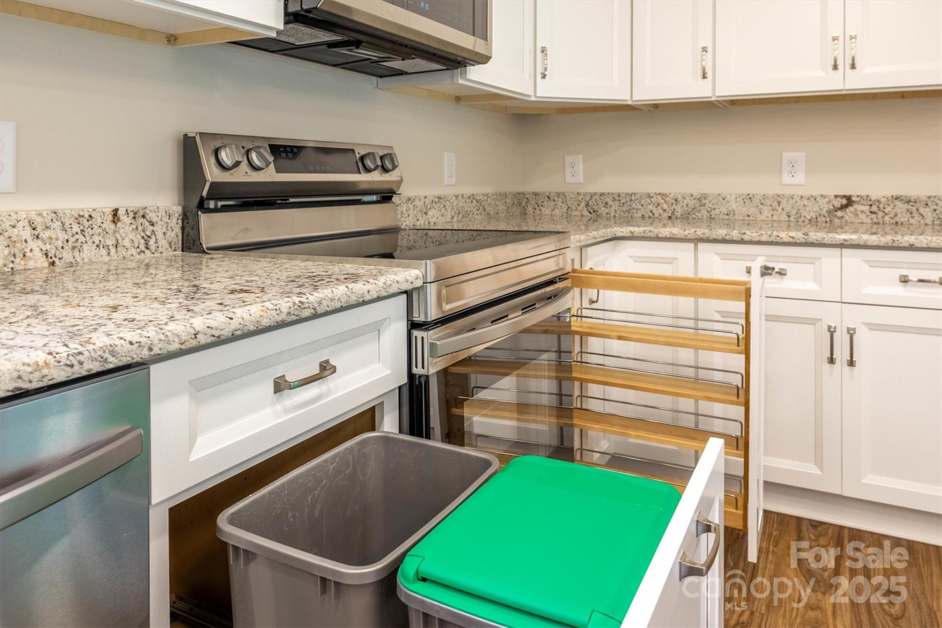2912 Woodstream Drive - Photo 9
