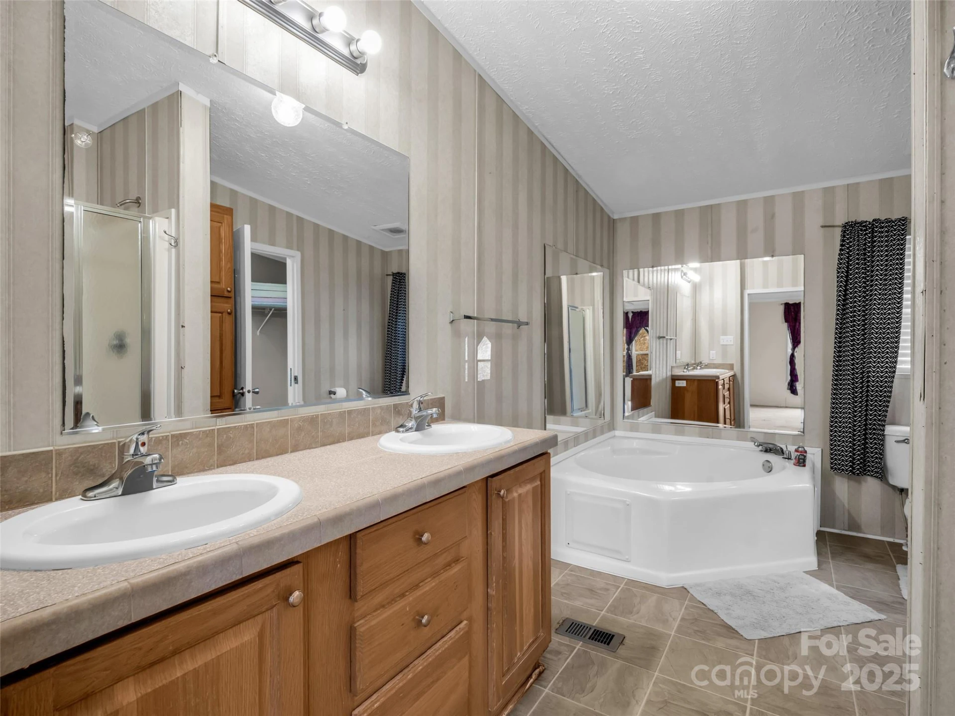 114 Leonards Lane - Photo 17