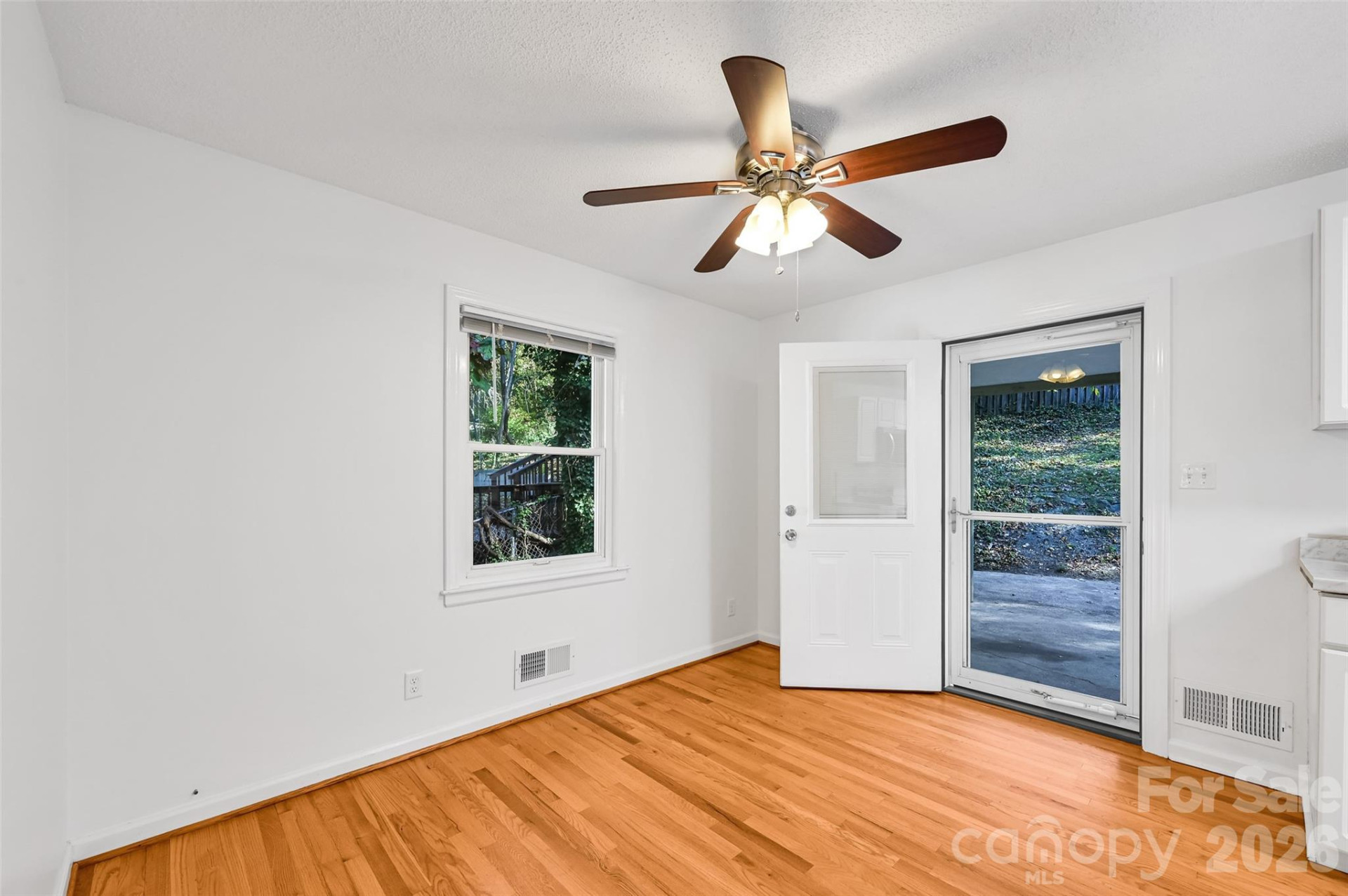 22 Shore Drive - Photo 9