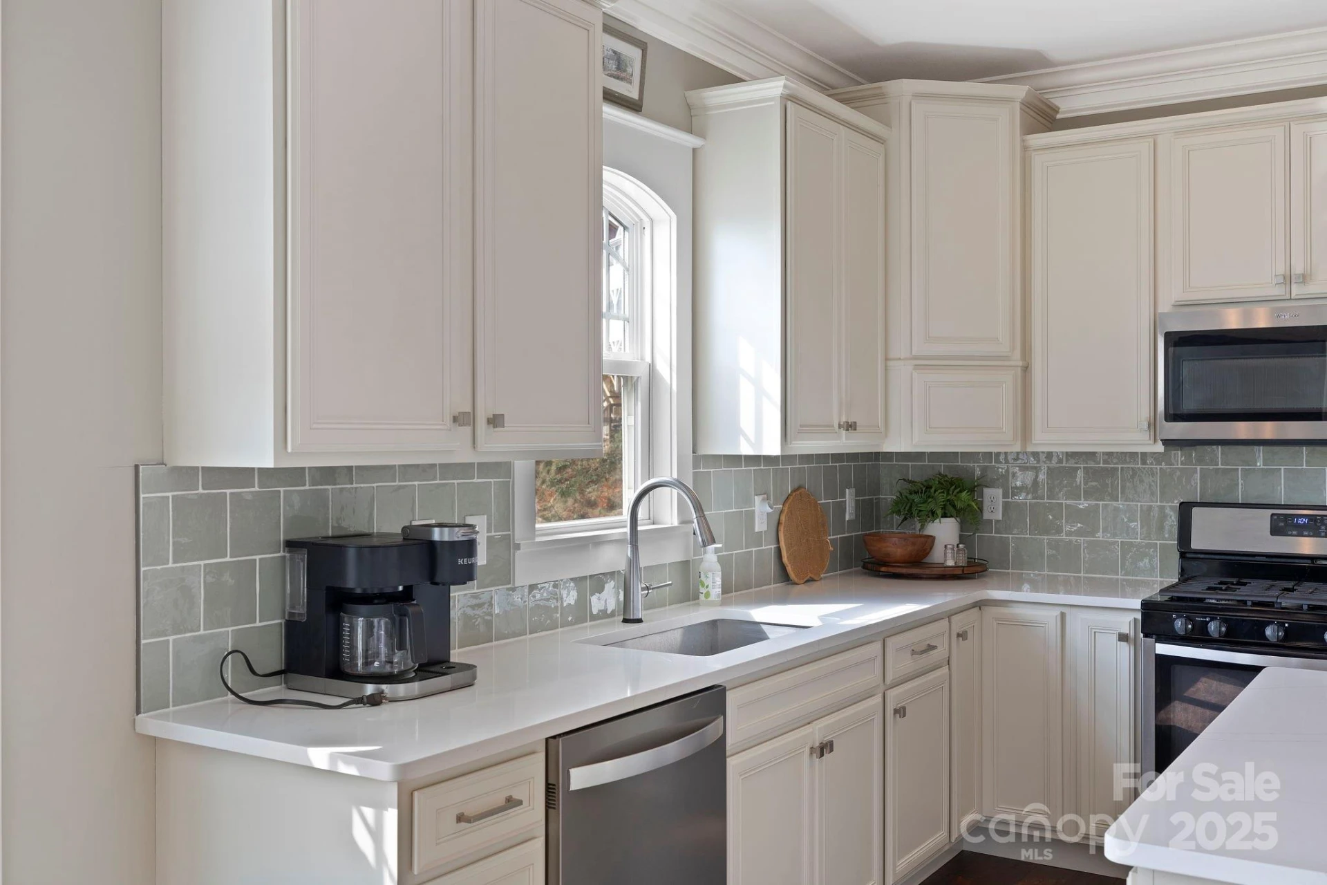 70 Tudor Way - Photo 11