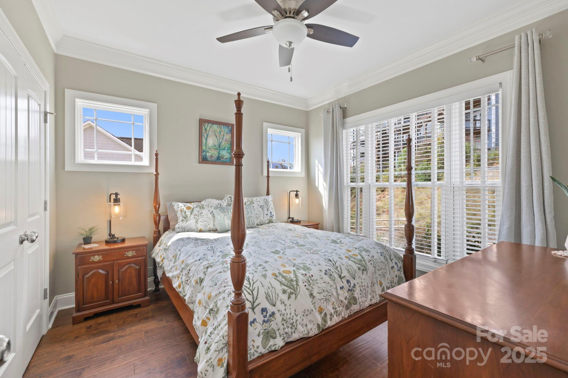 70 Tudor Way - Photo 14