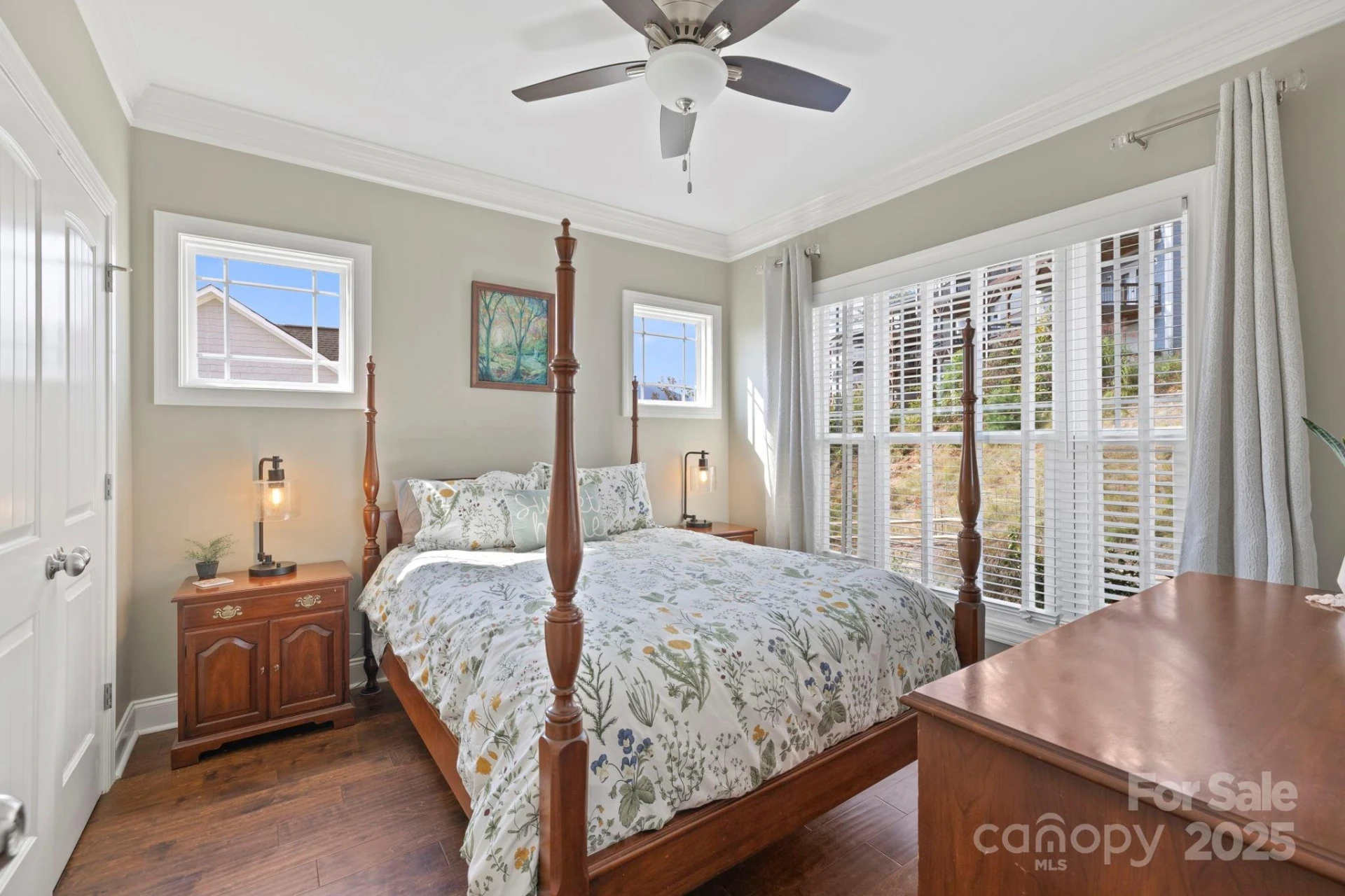 70 Tudor Way - Photo 14