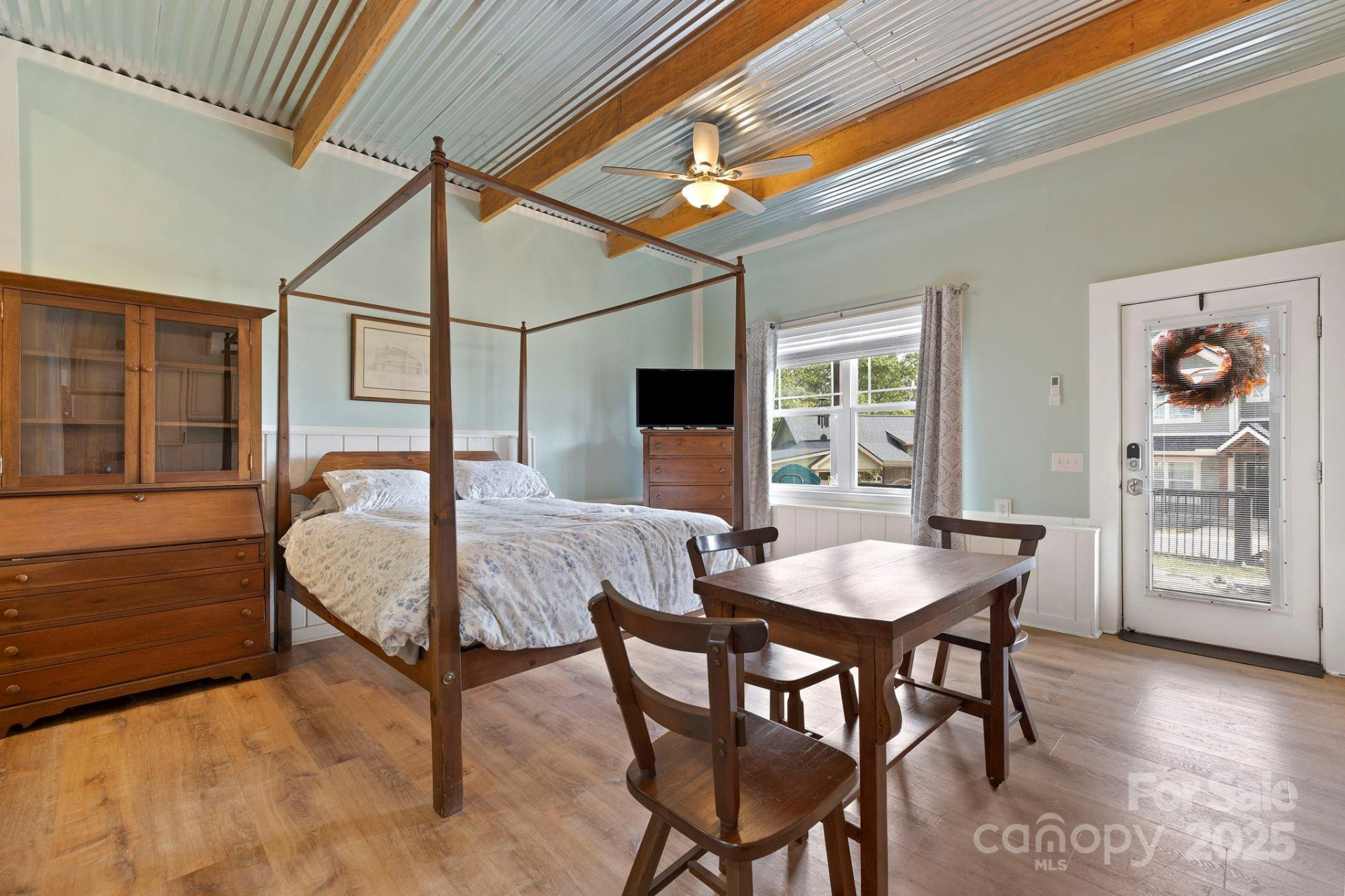 70 Tudor Way - Photo 25