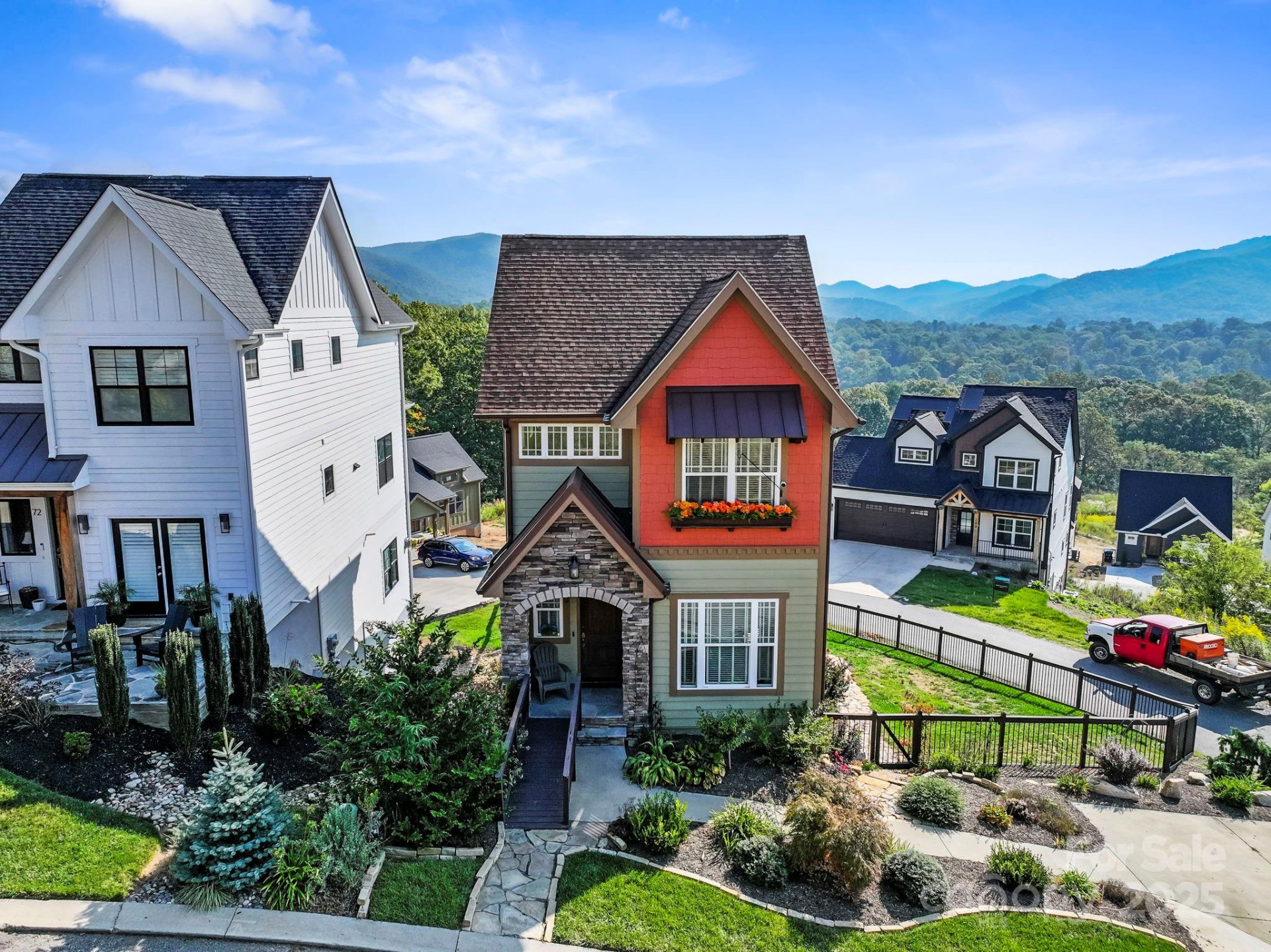 70 Tudor Way - Photo 32