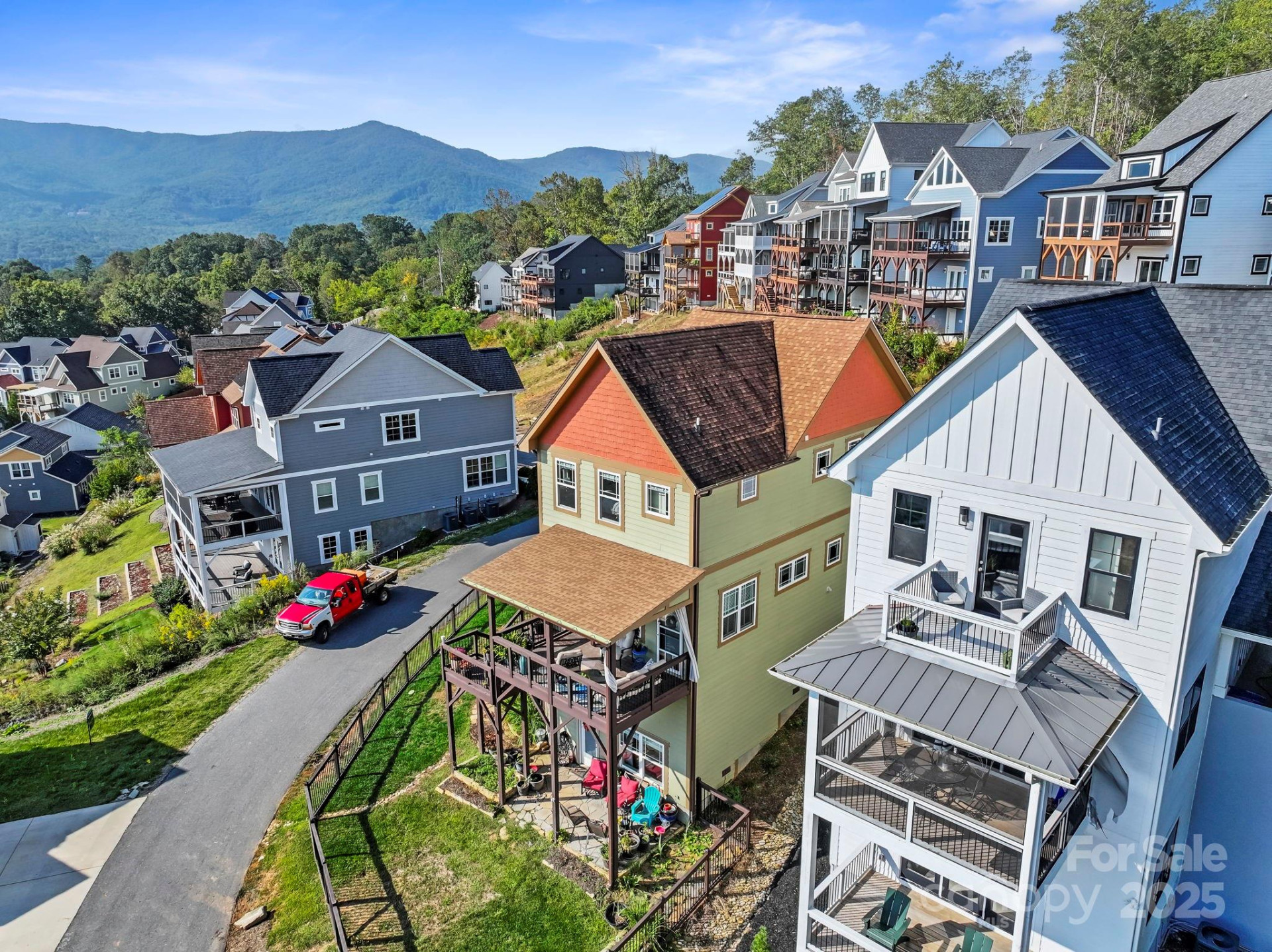 70 Tudor Way - Photo 35