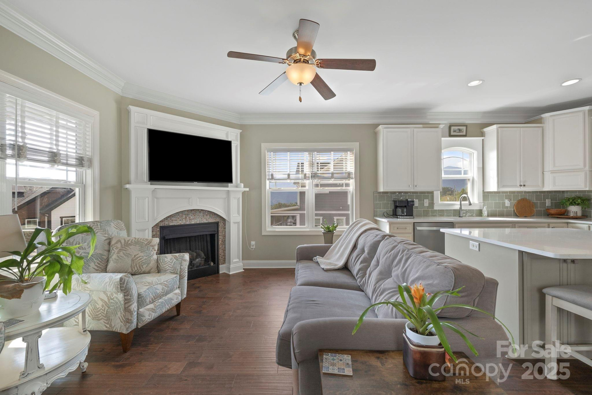 70 Tudor Way - Photo 5